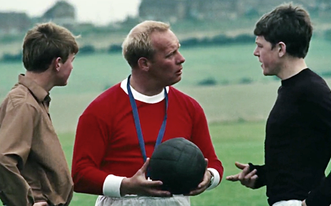 Why don't World Cup refs wear glasses?