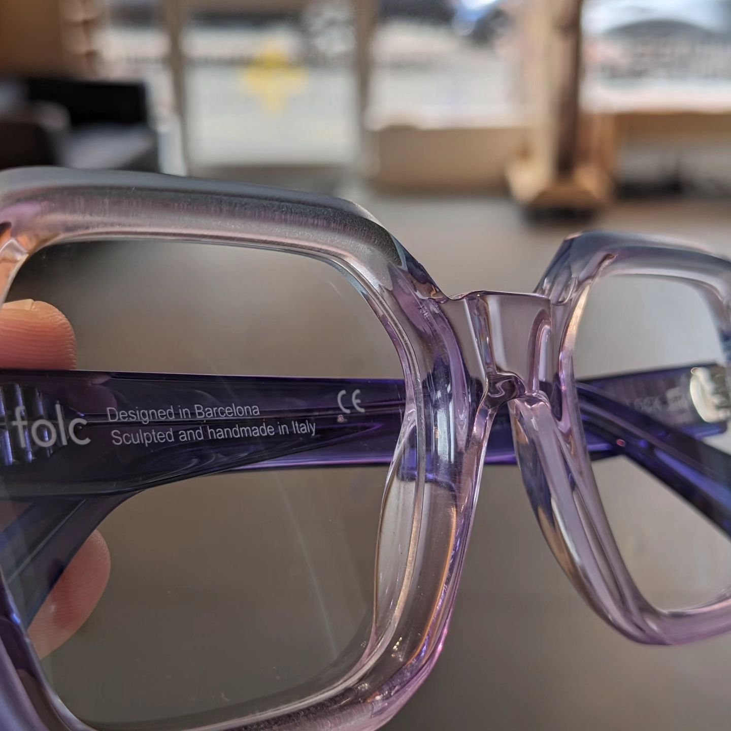 New arrivals from 🇮🇹 after being designed in 🇪🇸 loving the lilac 💜

#indiefashion 
#indiesheffield 
#eyewear 
#bobbydazzlers
#spexy
#eyeyelookgood