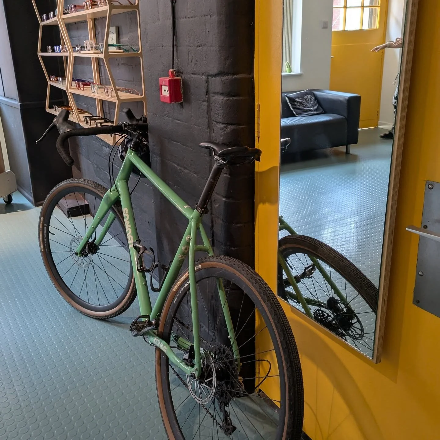 Remember you bring your bike in - it's actively encouraged 💚

#cyclinglife
#indiesheffield 
#cyclesheffield