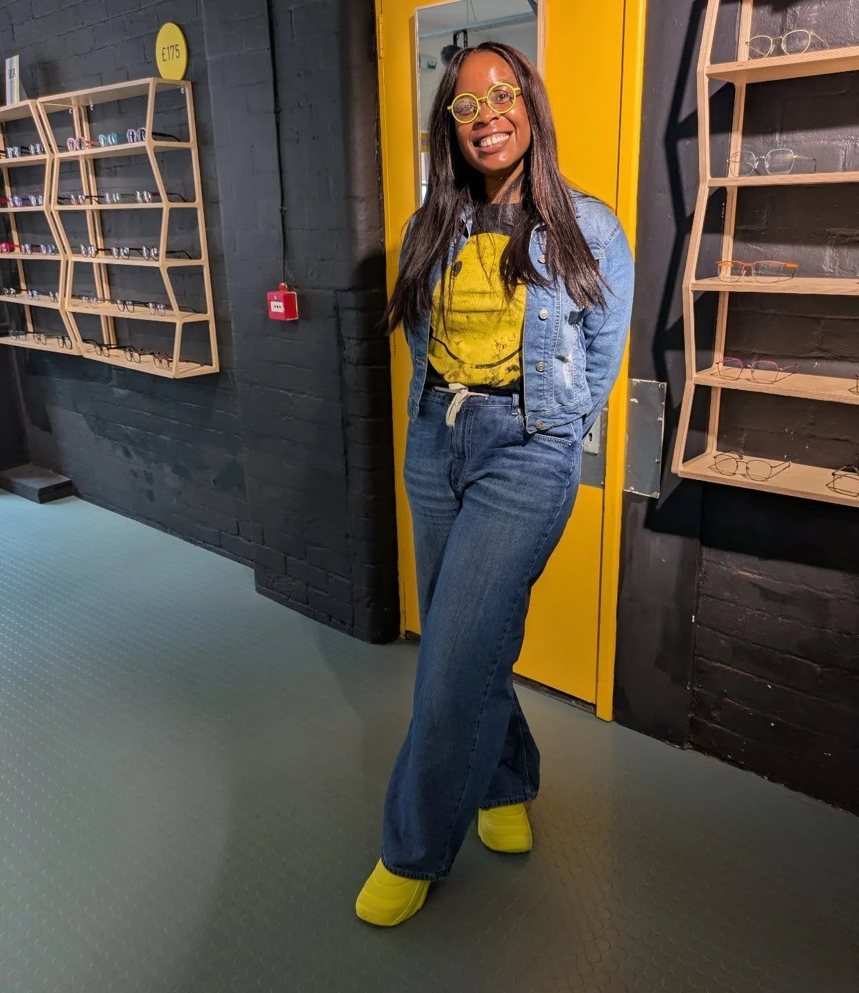 Every single day Nonye nails a co-ordinated outfit 💛 ... the @eyefunc funky fluoro euro metal sets this one off today

#nonyenailsit
#eyeyelookgood 
#spexy
#fashion