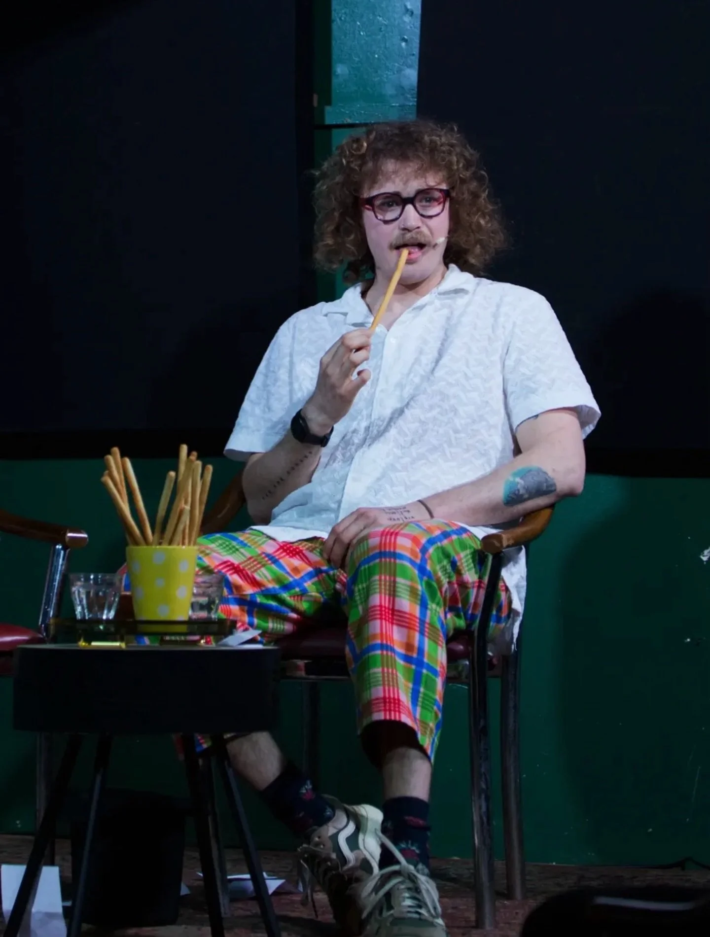 Check our loyal customer Ollie Yates aka @daftelation wearing our @folc_eyewear MARU 

They are an alternative comedian and performer in Sheffield! They are taking a show called &lsquo;Everybody&rsquo;s Dating Ollie&rsquo; to the fringe this year whi