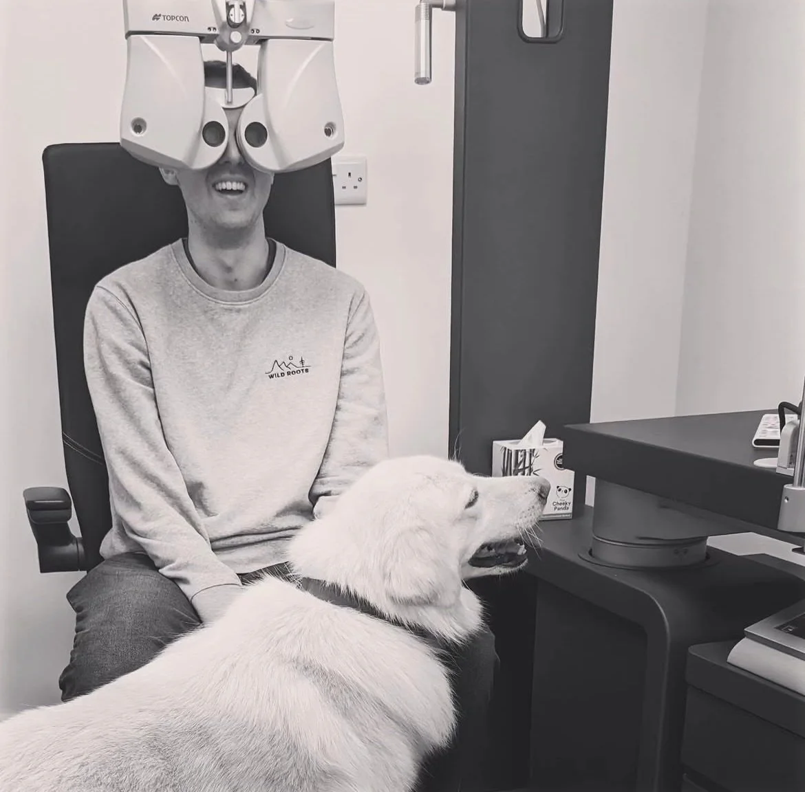 Experiencing EYEYE is discovering how an eye test should be.

A warm welcome from a team that truly values your time, with hour-long appointments designed to get to know you &mdash; not rush you. It&rsquo;s great coffee from next door, state-of-the-a