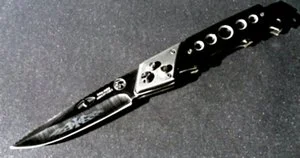 Co-op stops selling knives