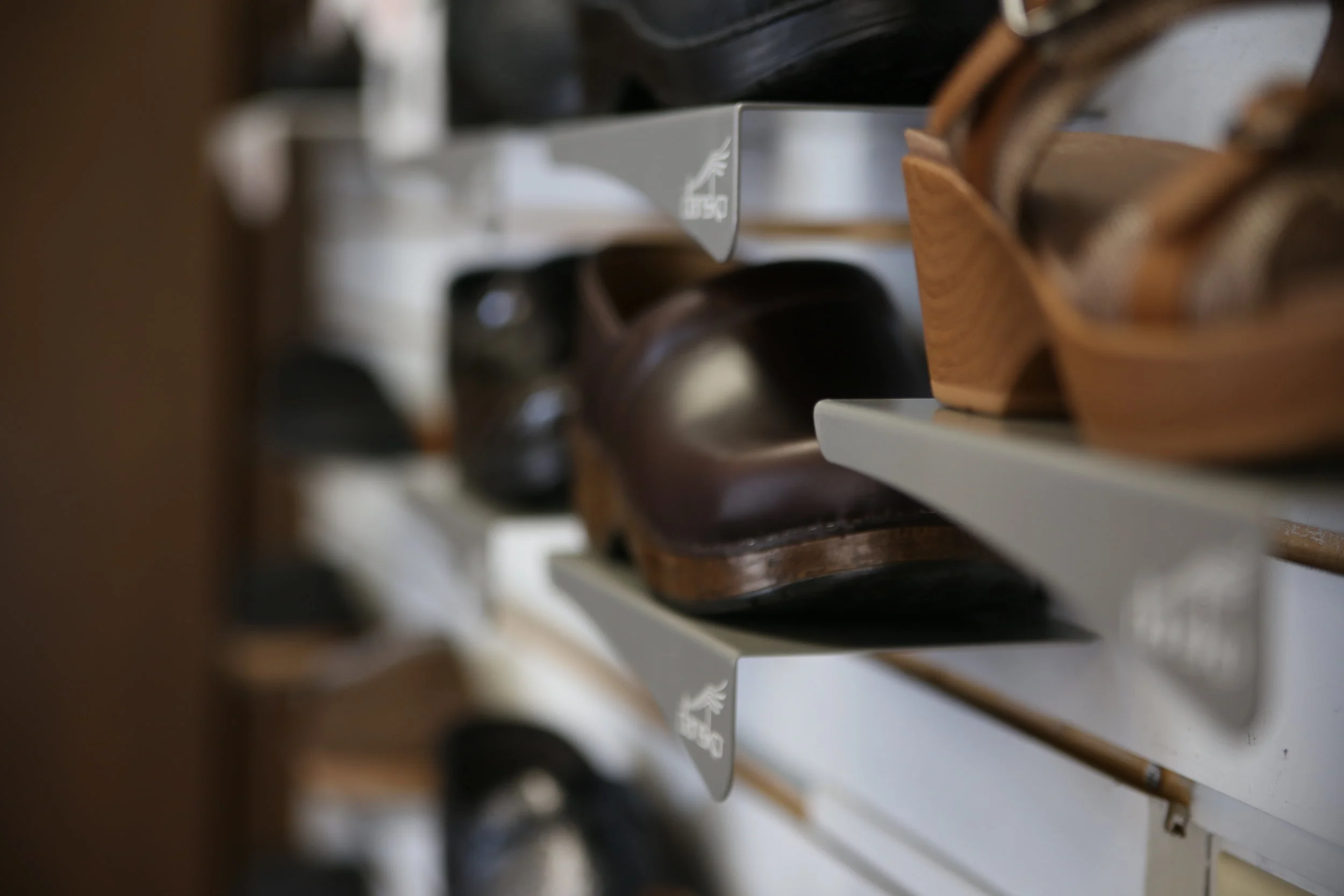 Walkers Shoe Center