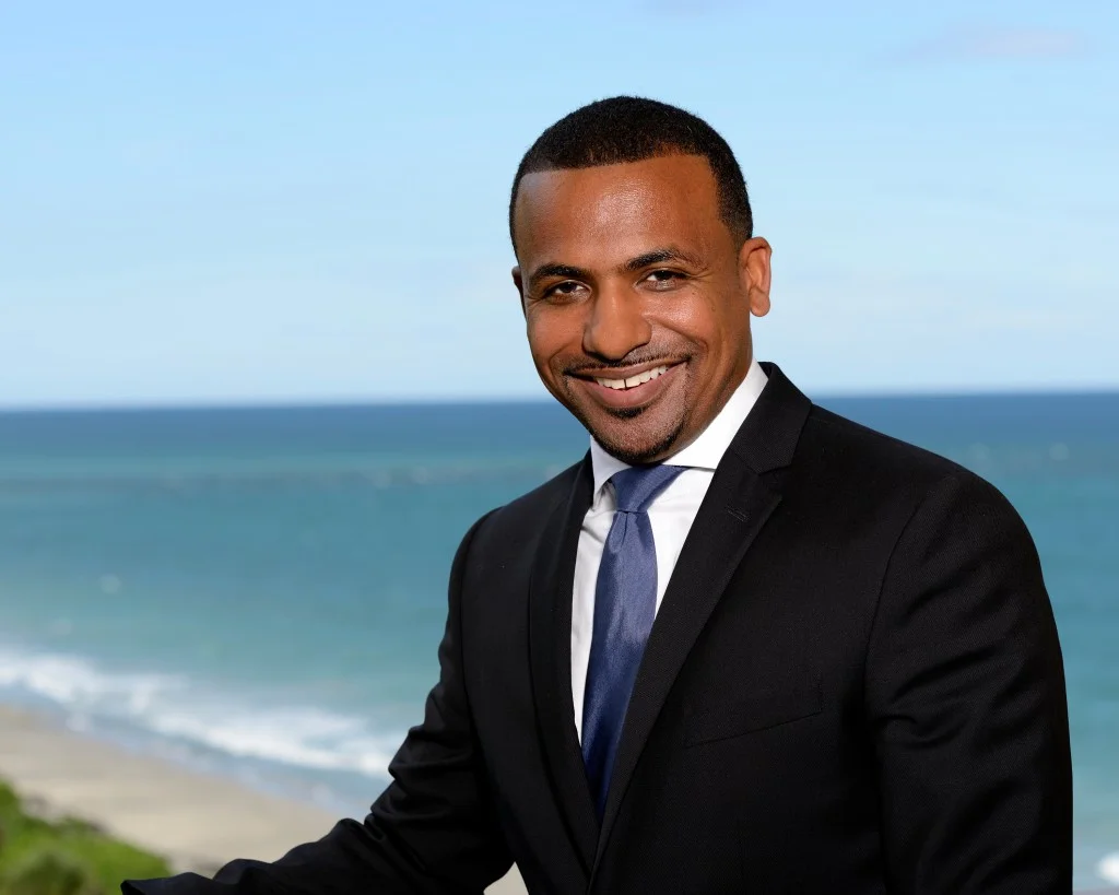 Hon. Bradley Harper '99