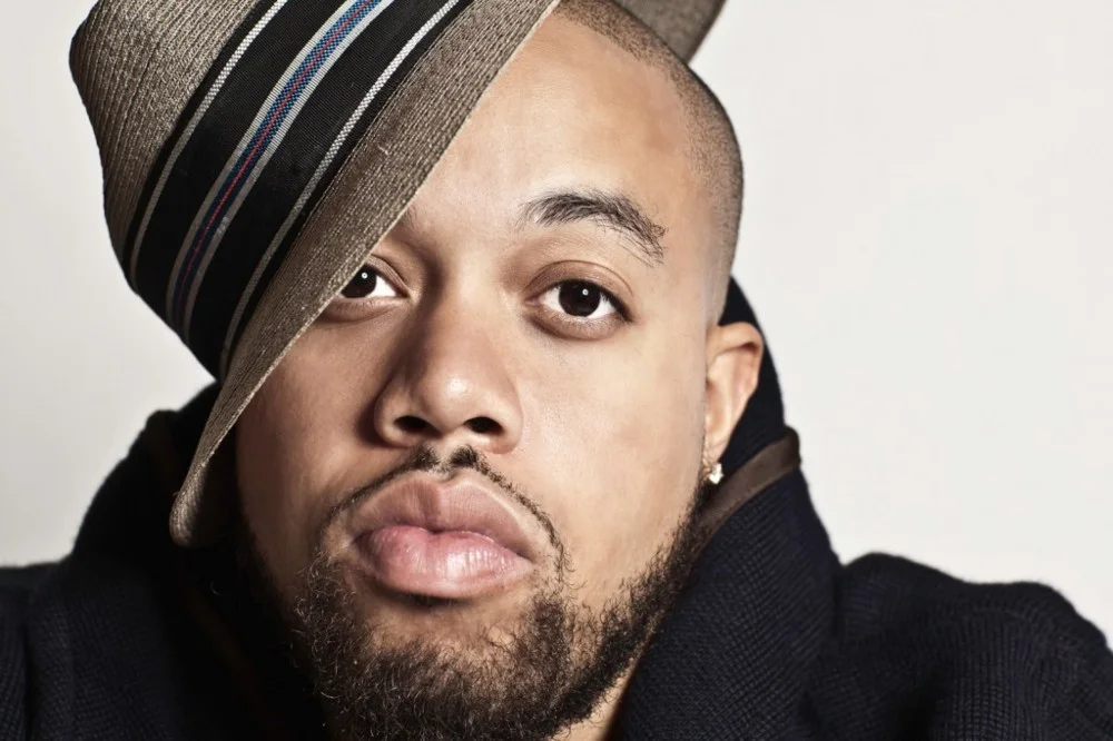 Justin Henderson '02