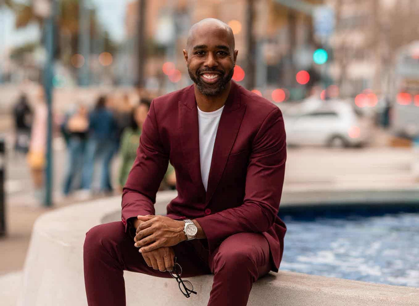 Albert L. Sanders '01