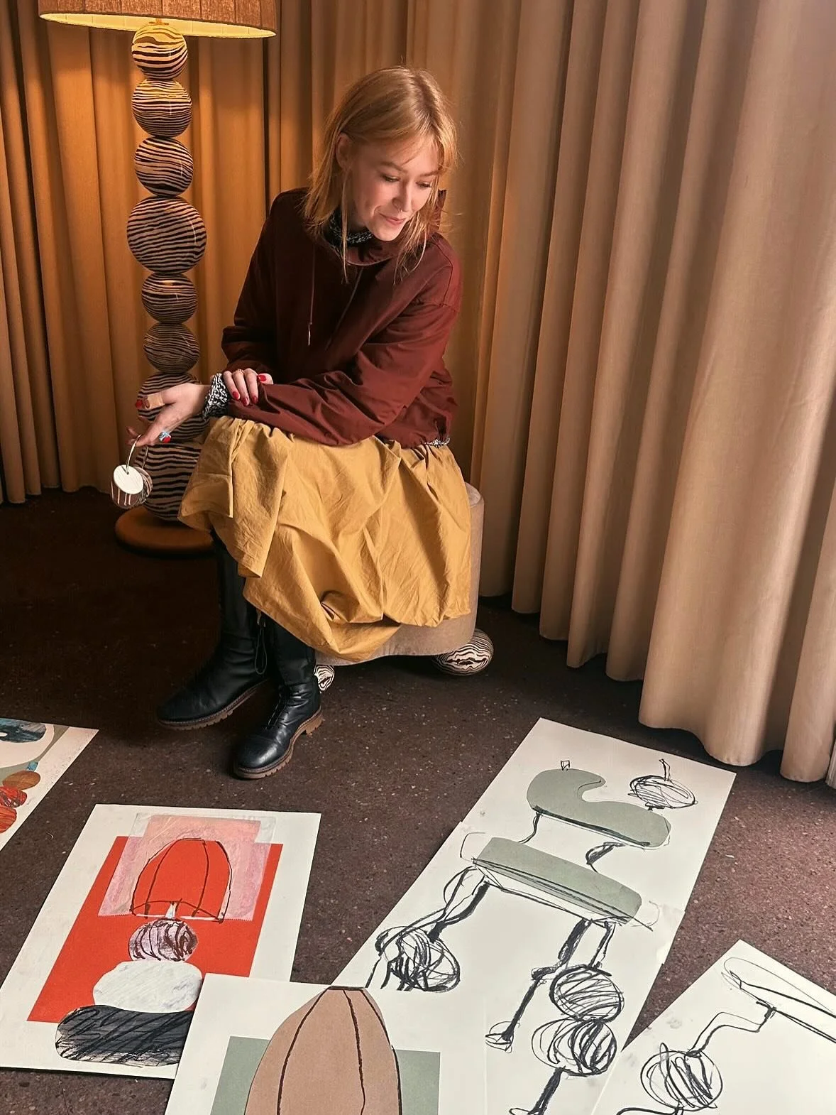 Autumn dump, the best season - we all know it.

1. A visit to Mount Street to sketch  @henryhollandstudio&rsquo;s new furniture collection
2&amp;7&amp;18. Collaging ✂️ @henryholland 
3. IYKYK kilts galore 
4&amp;17&amp;20. A day with @miumiu at New B