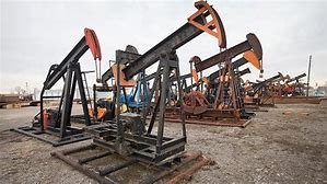 Oil pump jacks.jpg
