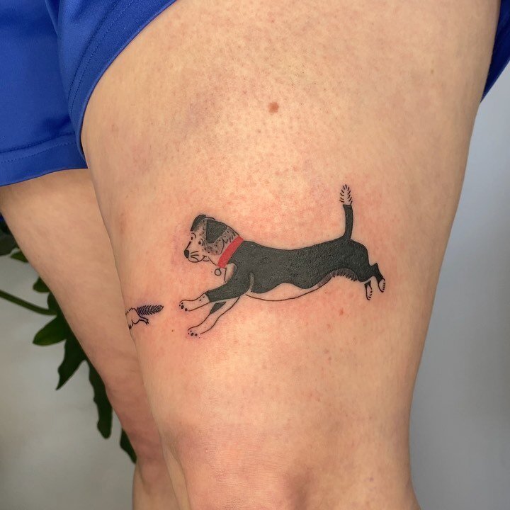 A puppy in action for Mackenzie!!! Inspired by her dog Luna ❤️ Love the placement and movement on this one &mdash; Thank you! 🐾