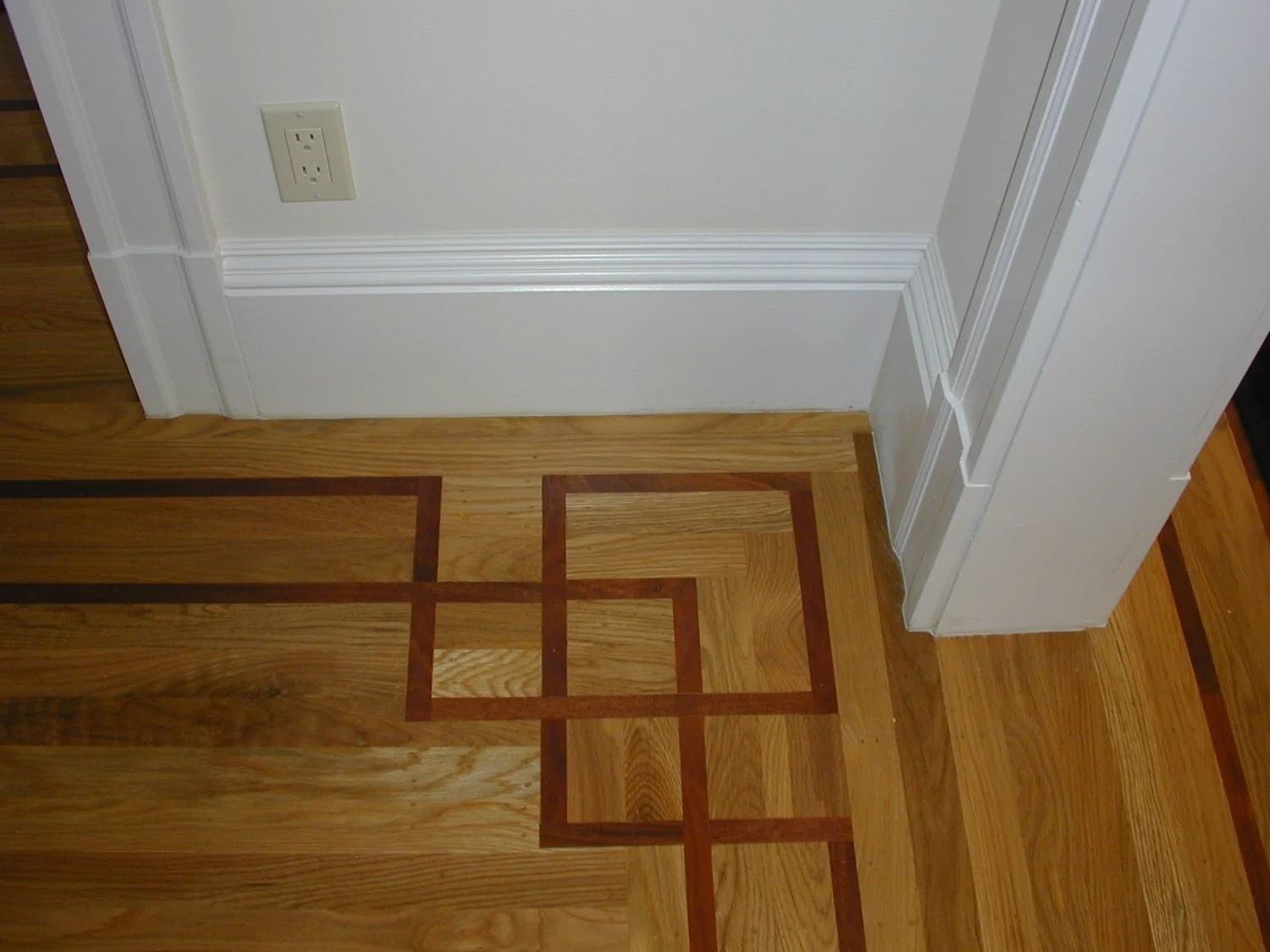 knox-bennett-hardwood.jpeg
