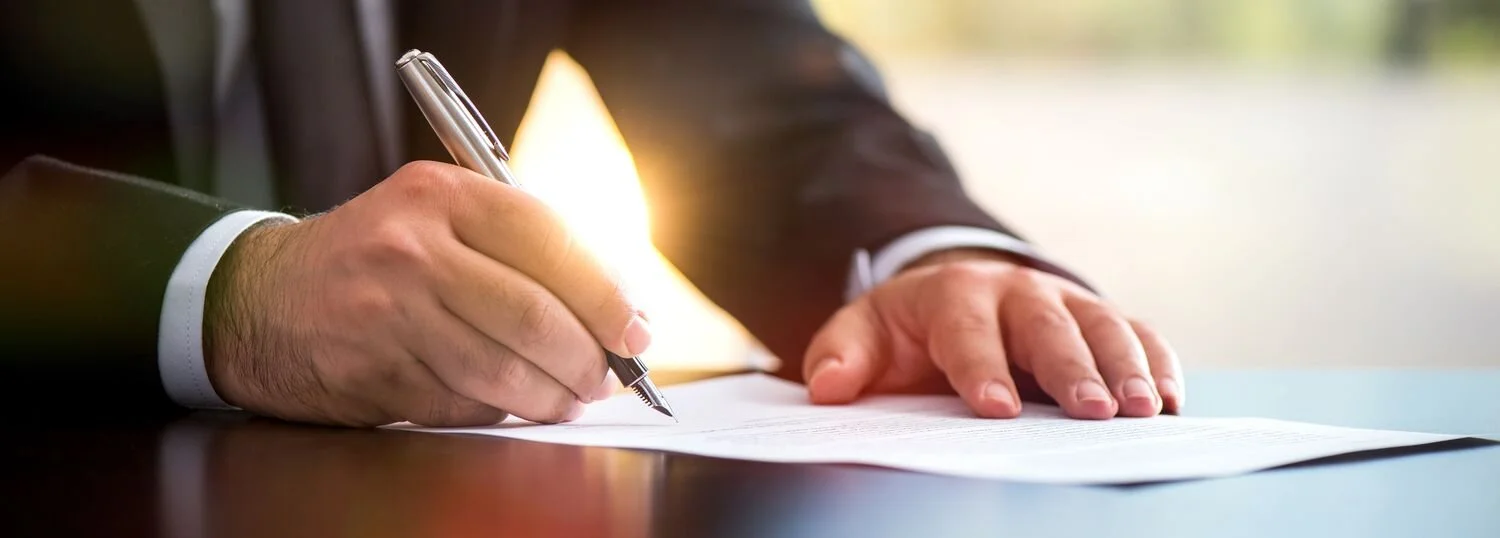 What's the Difference Between a Will and a Trust?