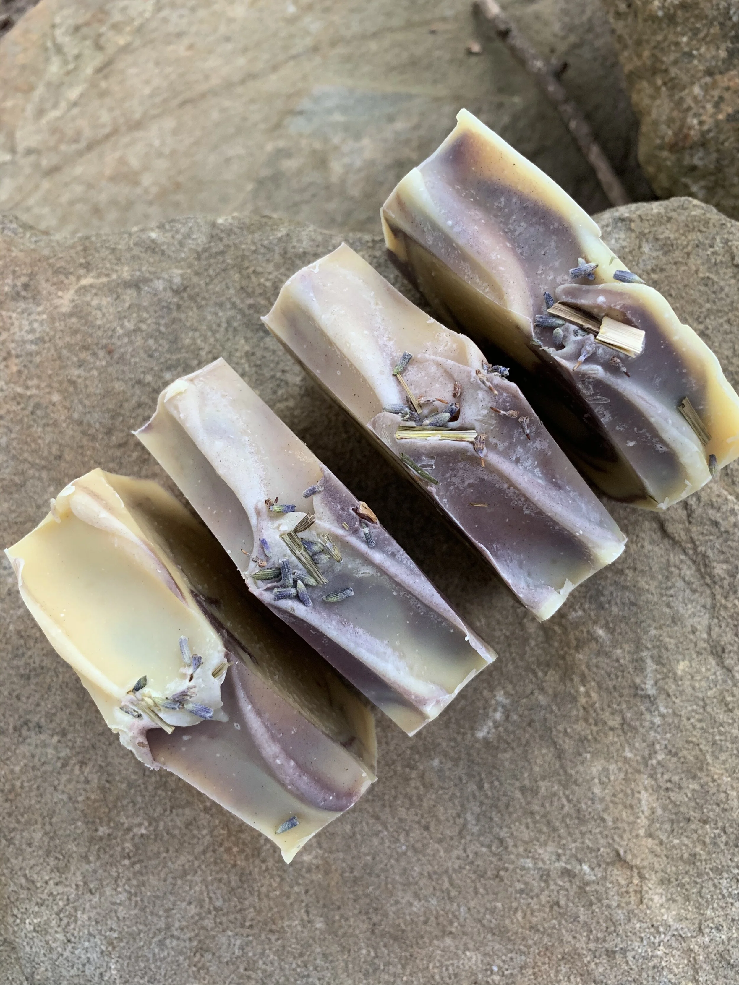 2BCBC013-8A53-4781-8DAA-7B631A8EFD34