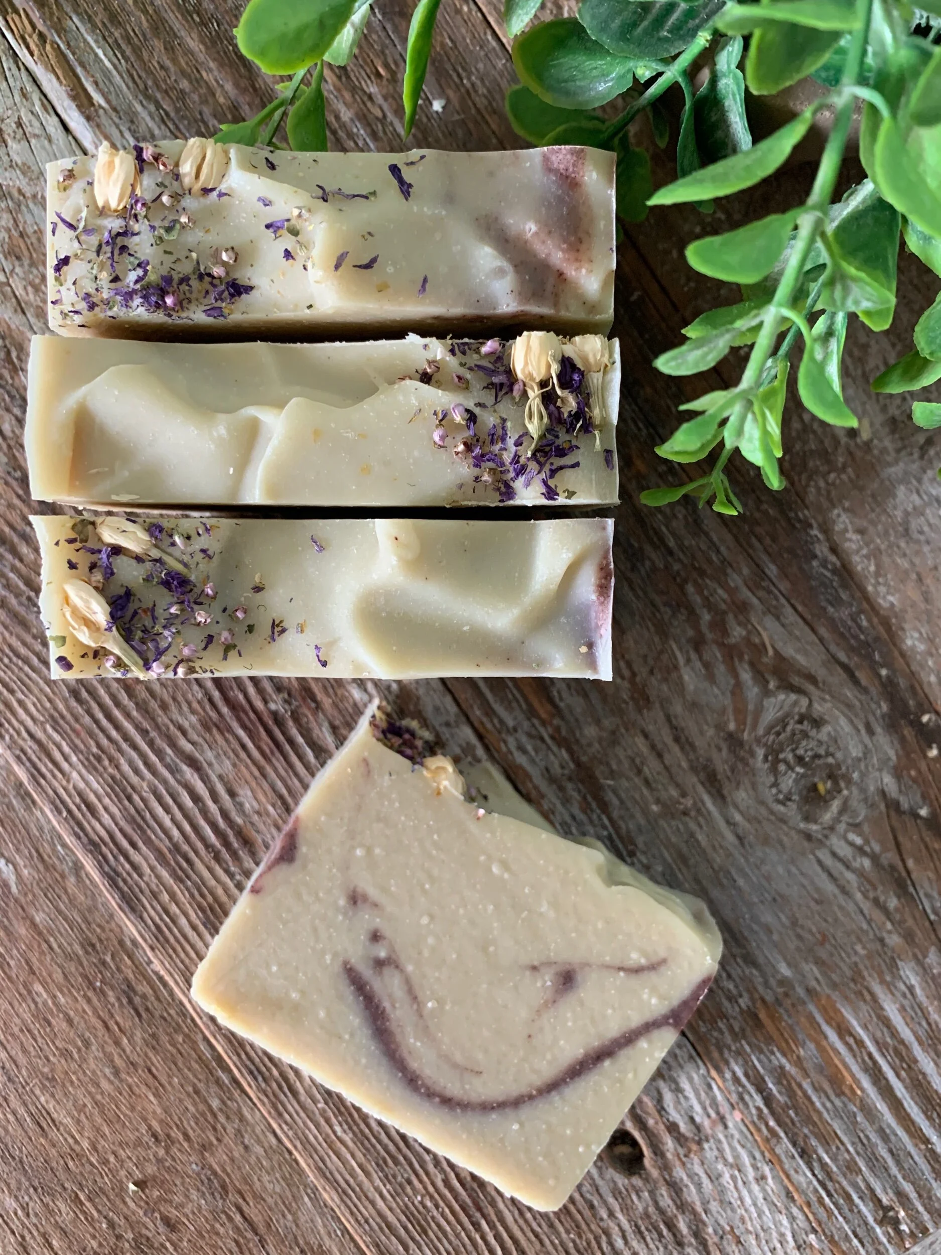 AD8B348D-264F-4BC9-A431-6FA8108CD0EC