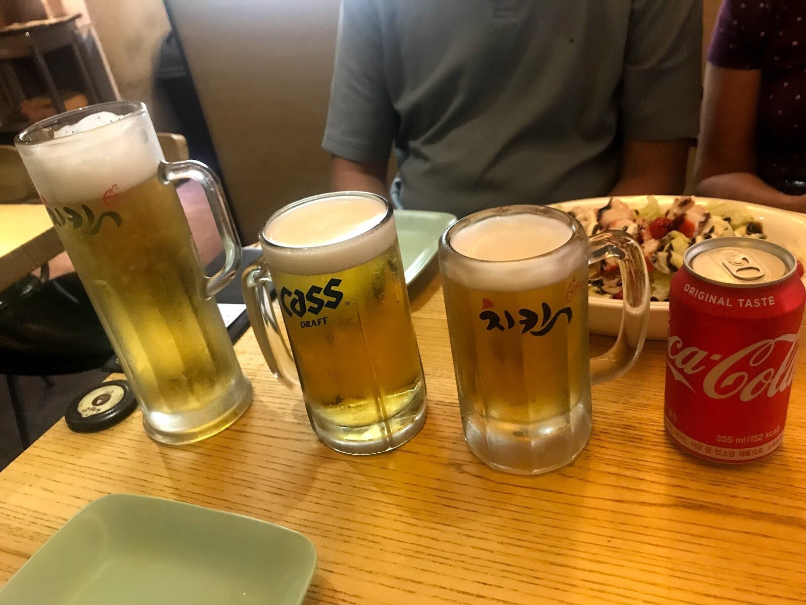 Beer at Chicken 678 in Seoul