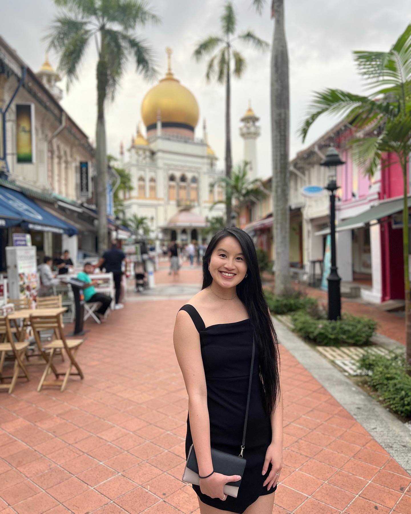 First Photo: Me before all the food we ate
Last Photo: Me after all the food we ate 🤪

💜 you @jojogusto_ . Thank you 🙏🏻 for taking us around beautiful Singapore! Your turn to come visit us ☺️

📍Haji Lane
📍Sentosa Island
📍Maxwell Food Centre
📍