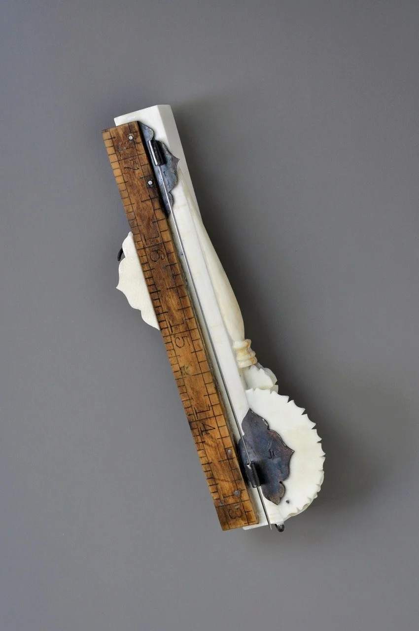 Echo Brooch - Detail