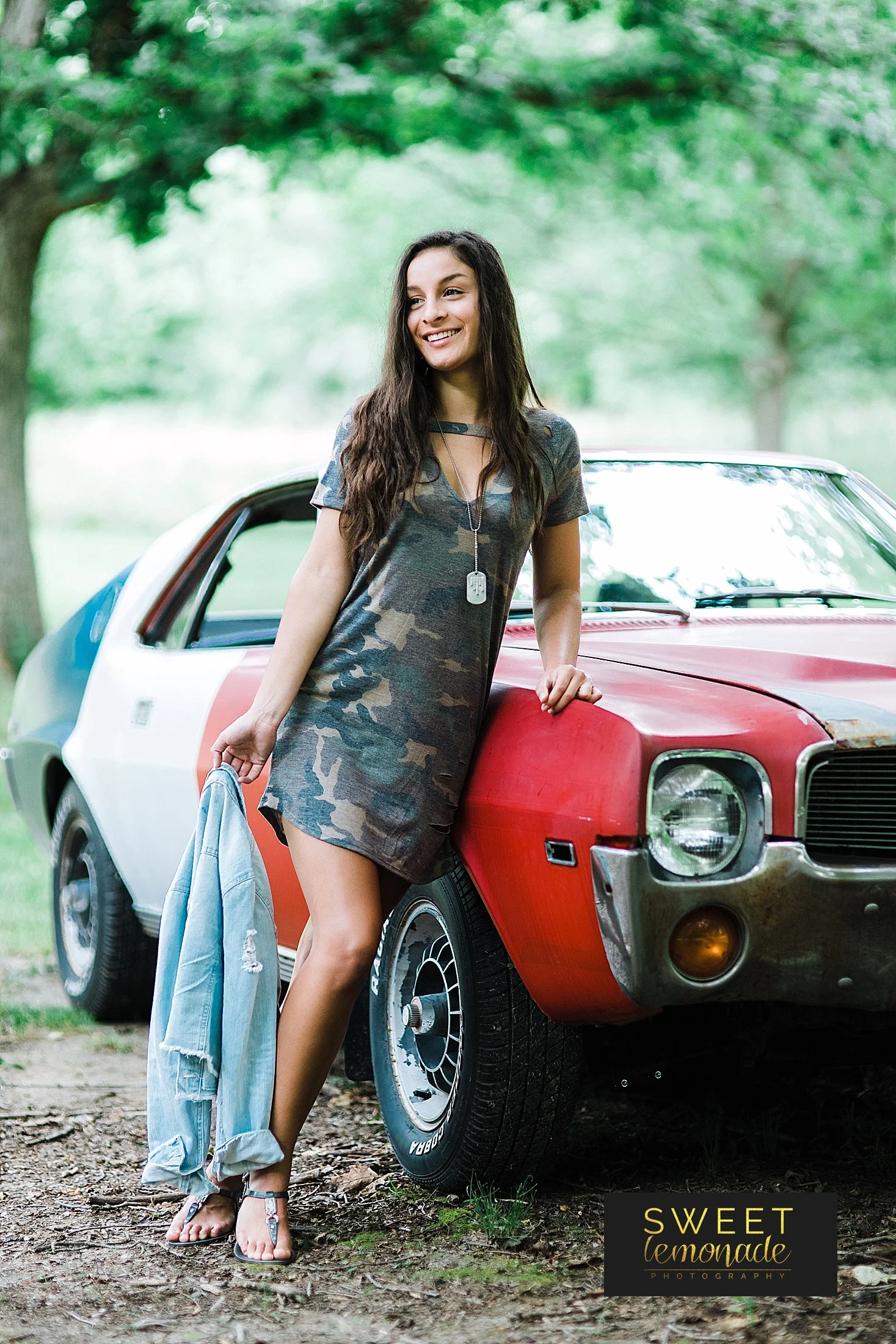 wardrobe-picture-ideas-seniors-photography-champaign-photographer_1995.jpg