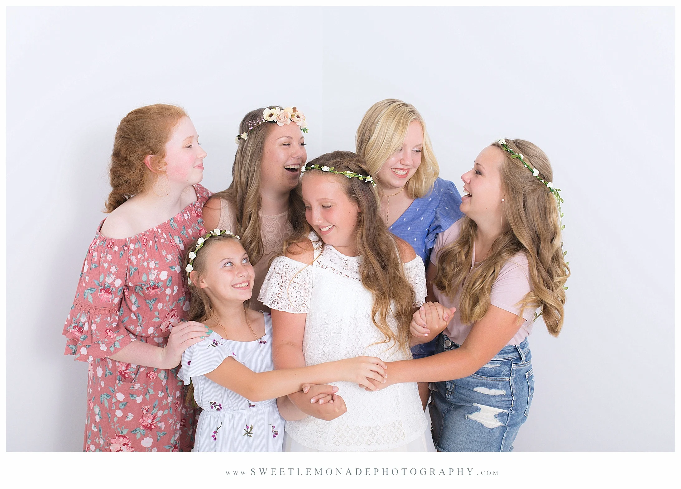 champaign-senior-photographer-sweet-lemonade-photography-floral-crown-tween-pictures_2255.jpg
