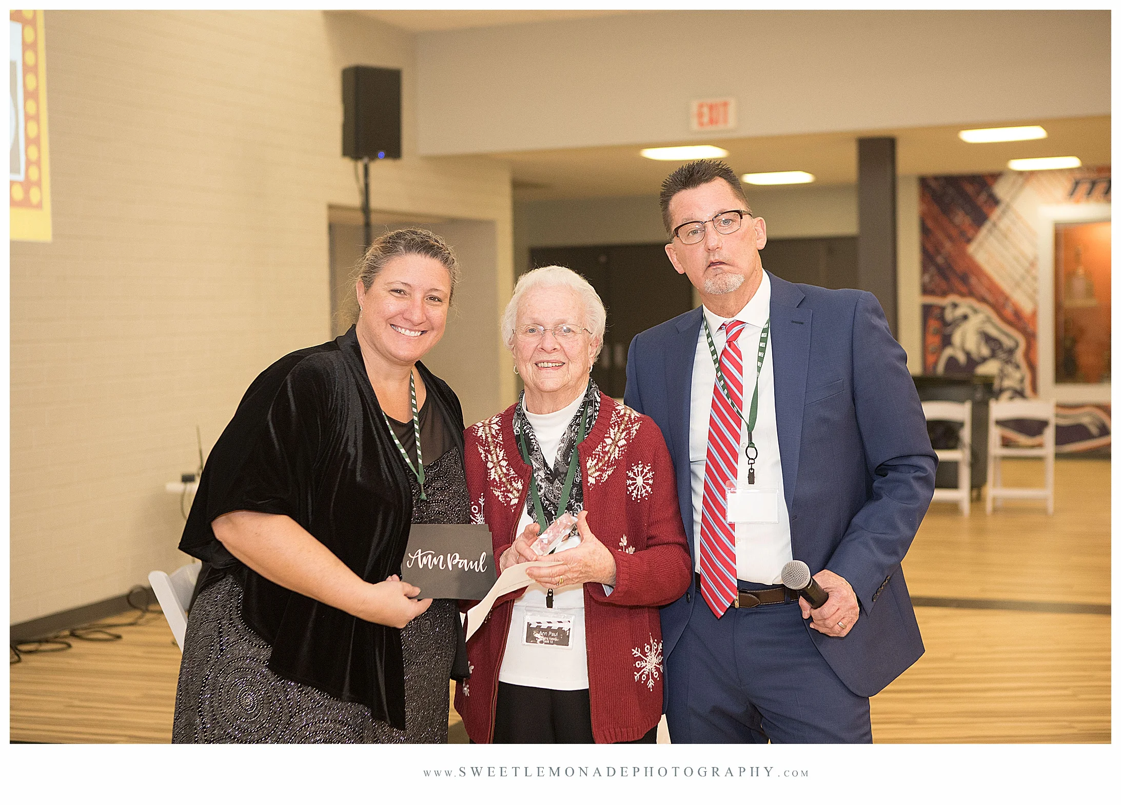 champaign-illinois-senior-photographer-chamber-awards ceremony_2382.jpg