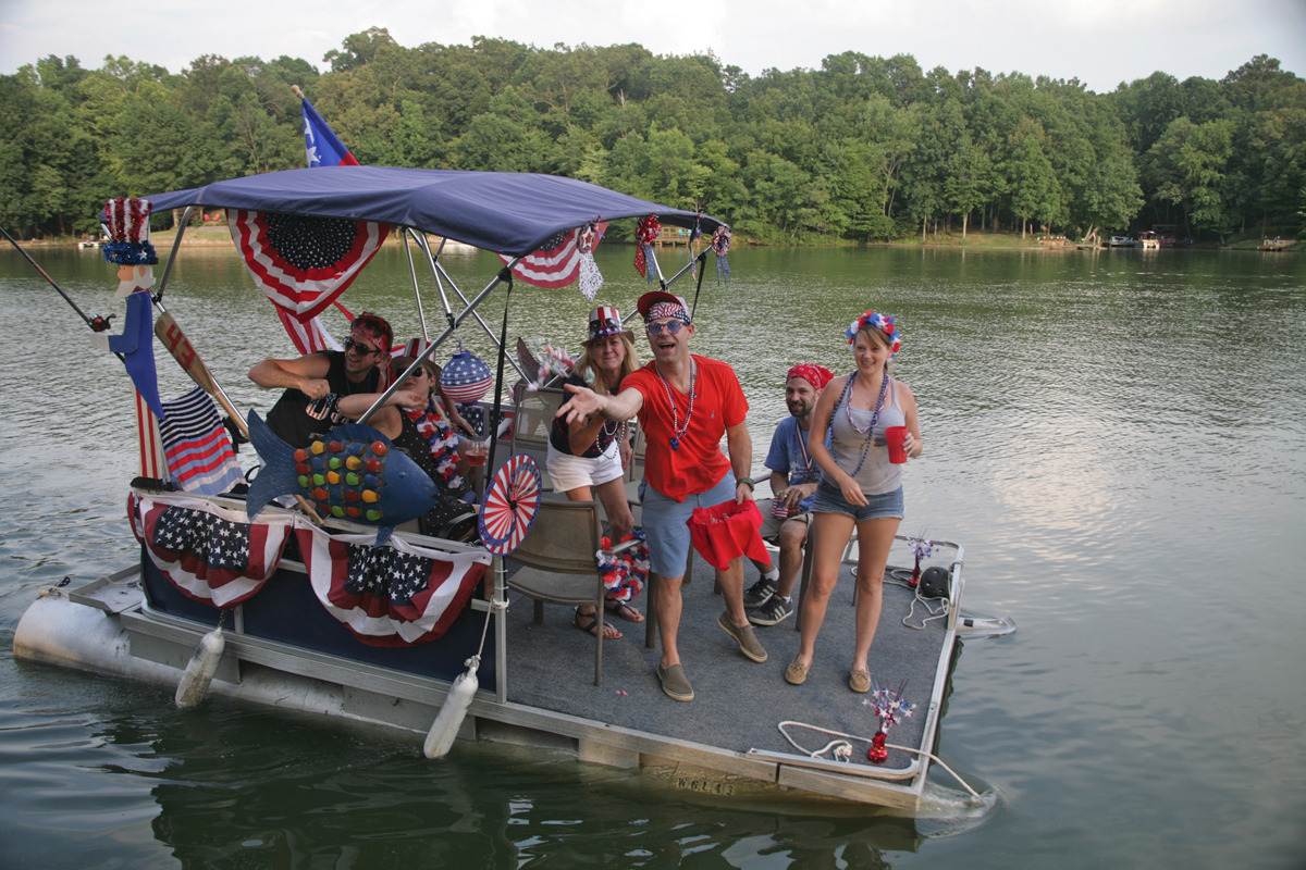 wgl boat parade 2016 2132 2016-07-02.jpg