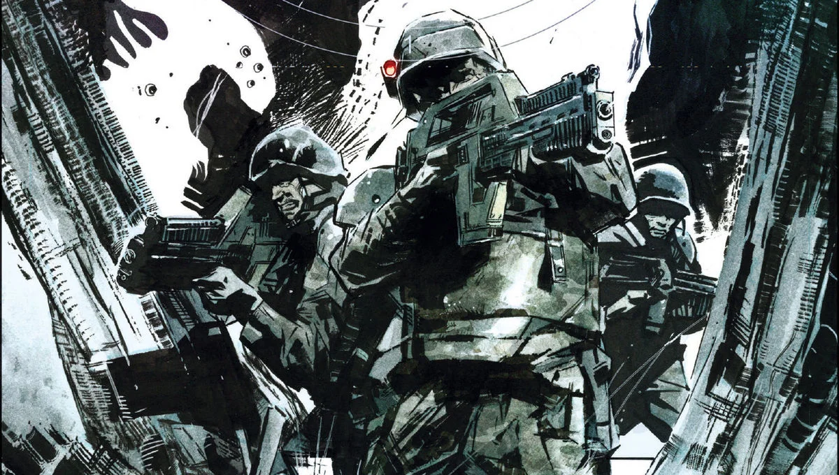 LOOK AT MY FANCY HELMET. Image: Dark Horse Comics