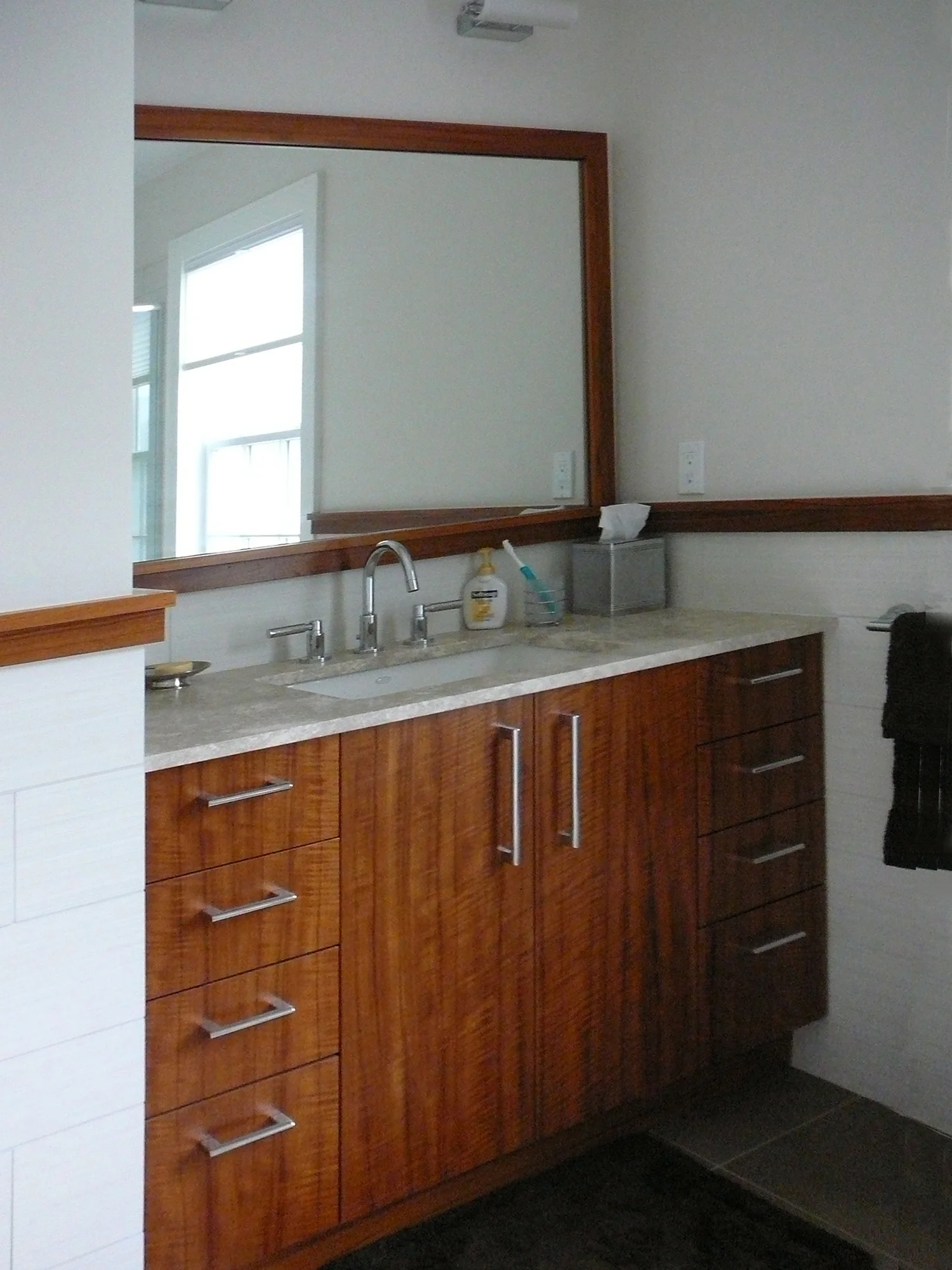 lipson_house_bath.jpg