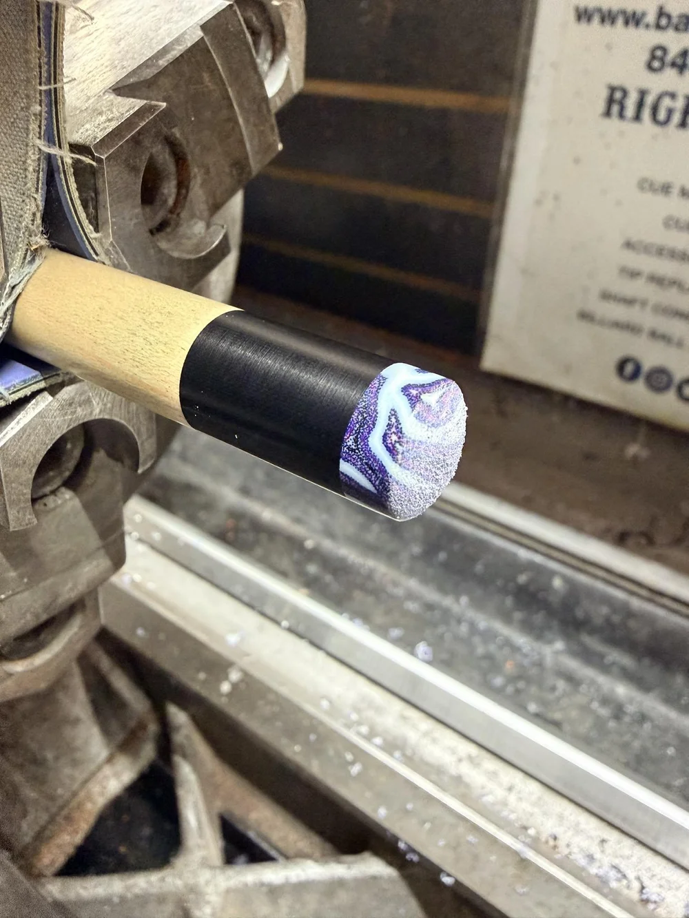 Tip installation on the lathe