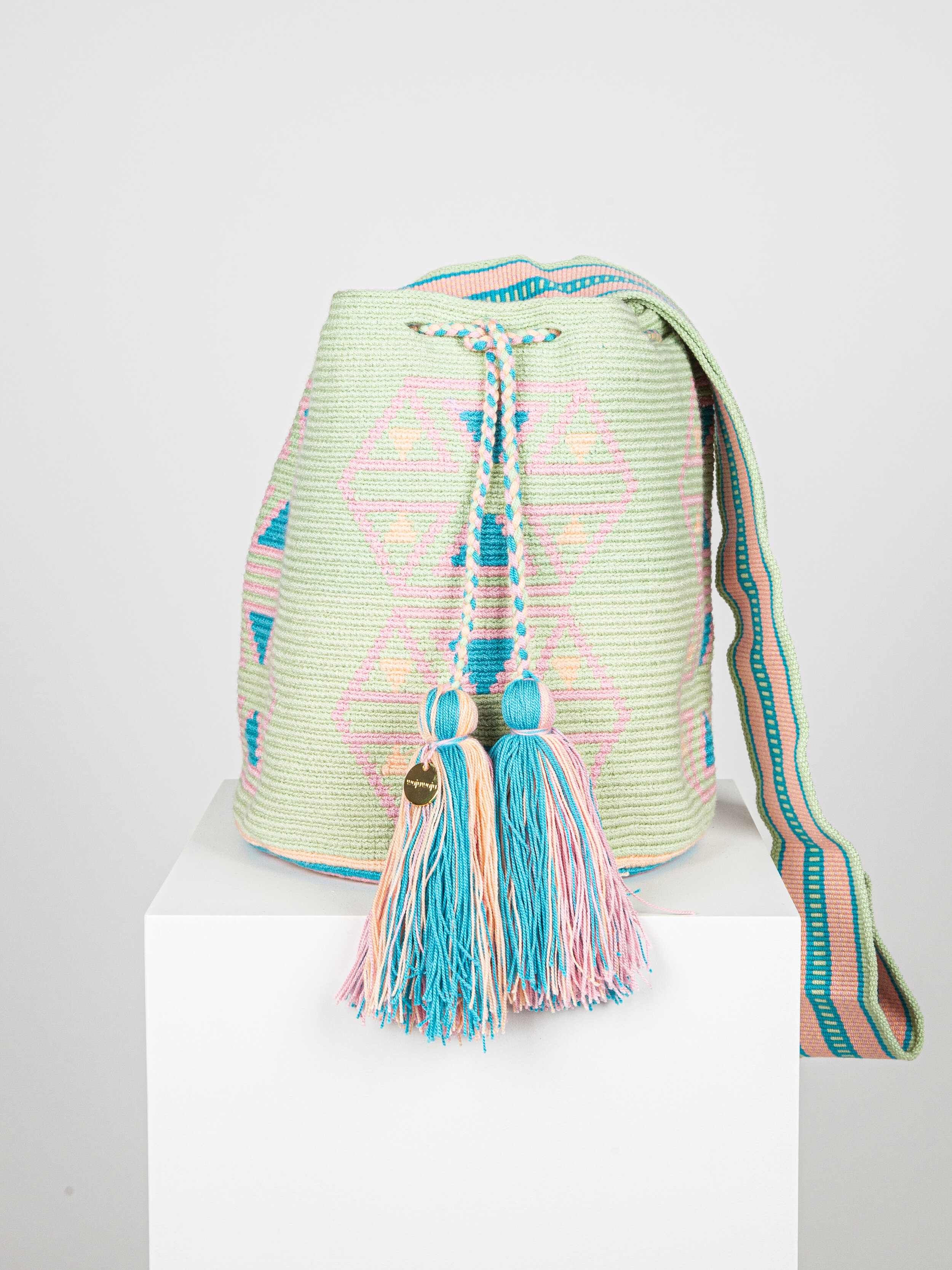LARGE WAYUU PATTERNED BAG - MINT GREEN 