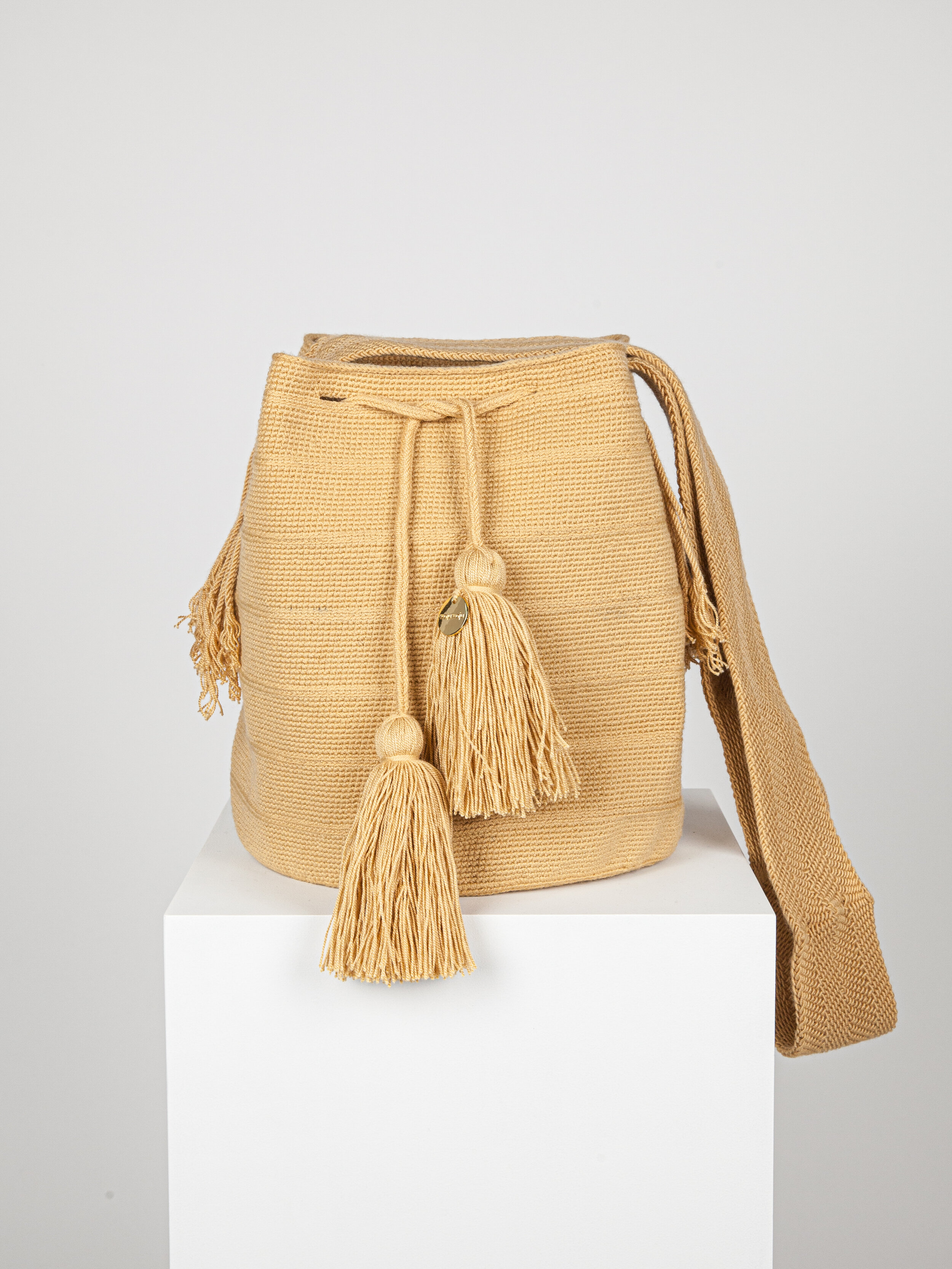 LARGE WAYUU UNI-COLOUR BAG - CREAM