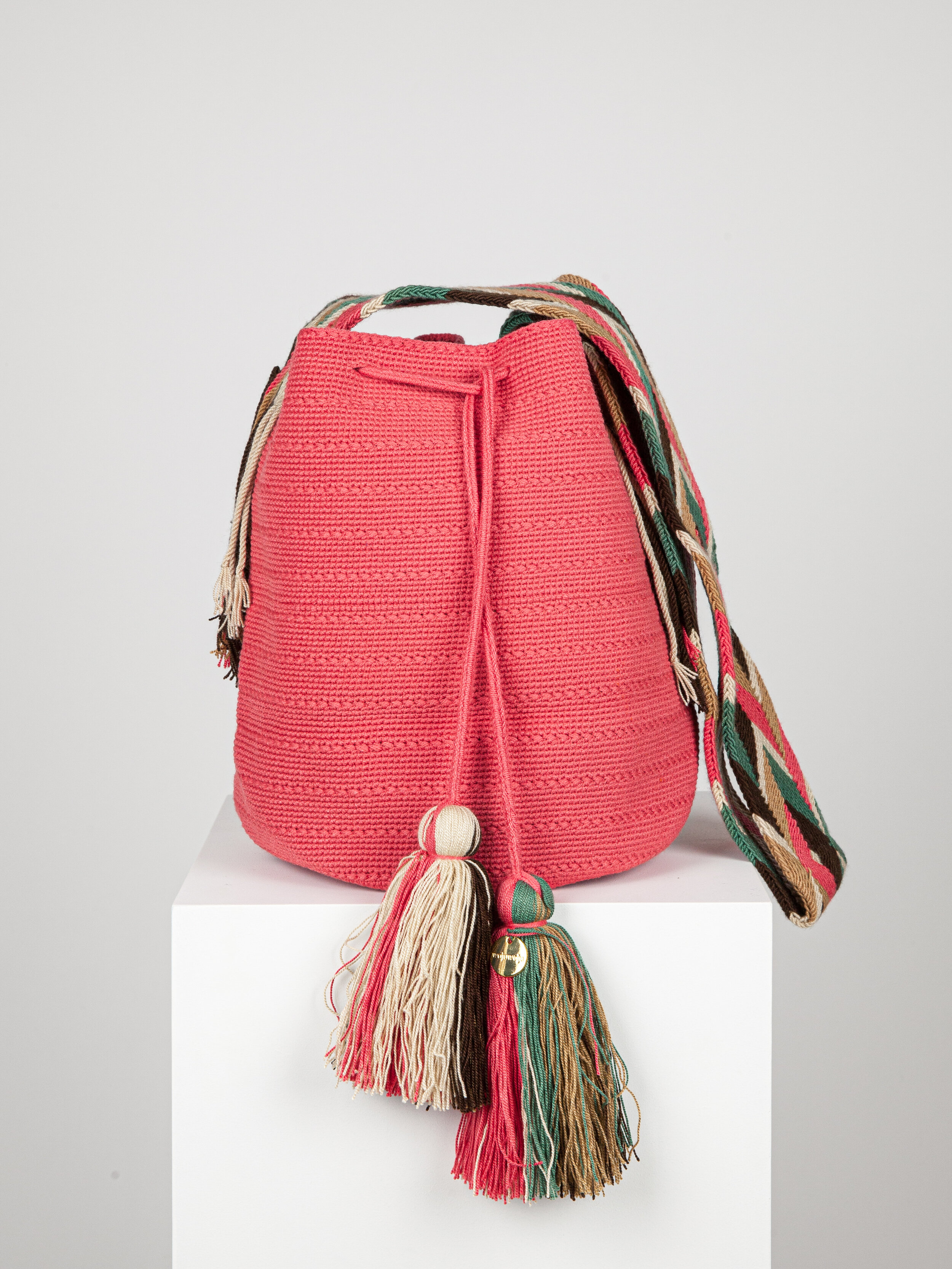 LARGE WAYUU UNI-COLOUR BAG - PINK 