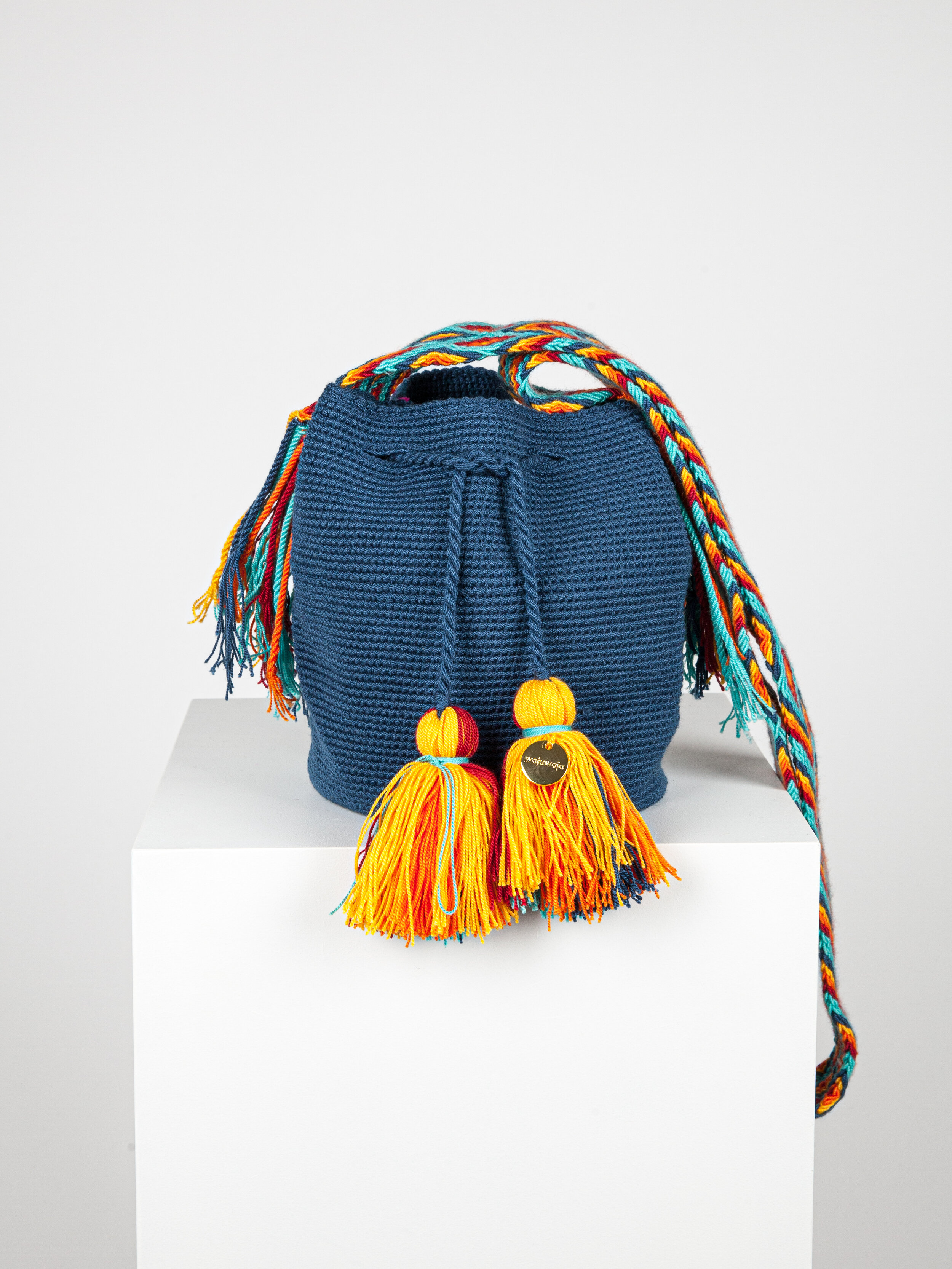 MEDIUM WAYUU UNI-COLOUR BAG- BLUE