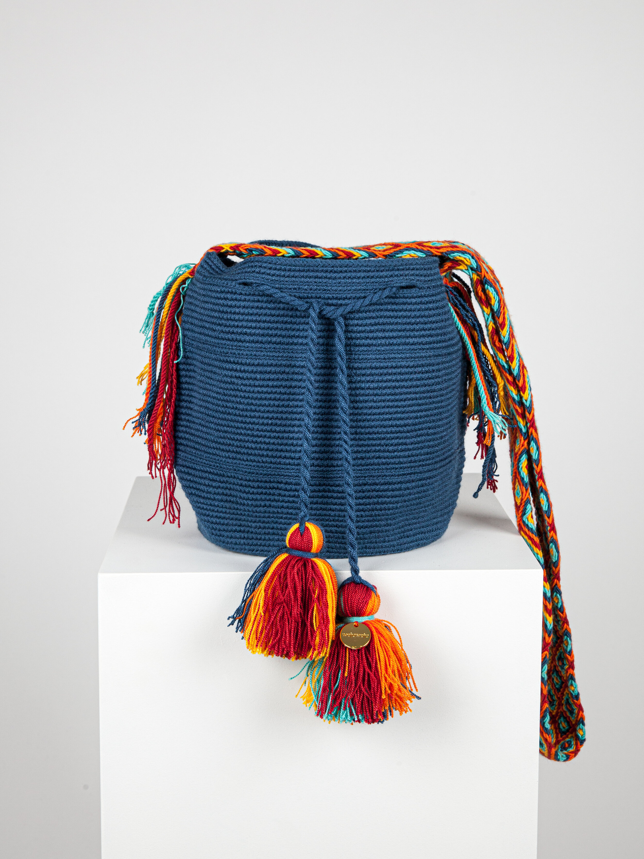 MEDIUM WAYUU UNI-COLOUR BAG - BLUE / RED TASSLE