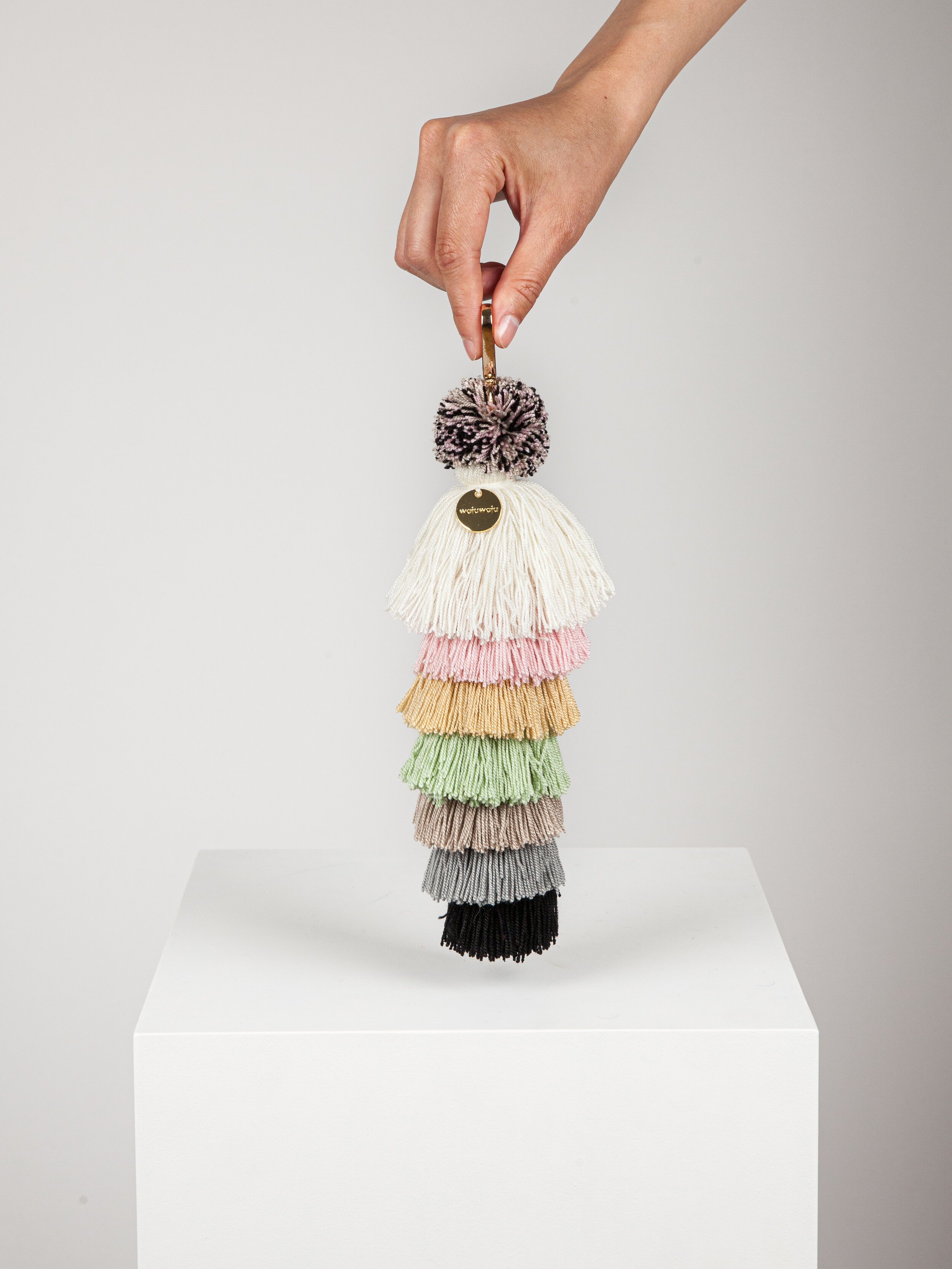 POM POM WAYUU KEY RING - PASTEL COLOURS