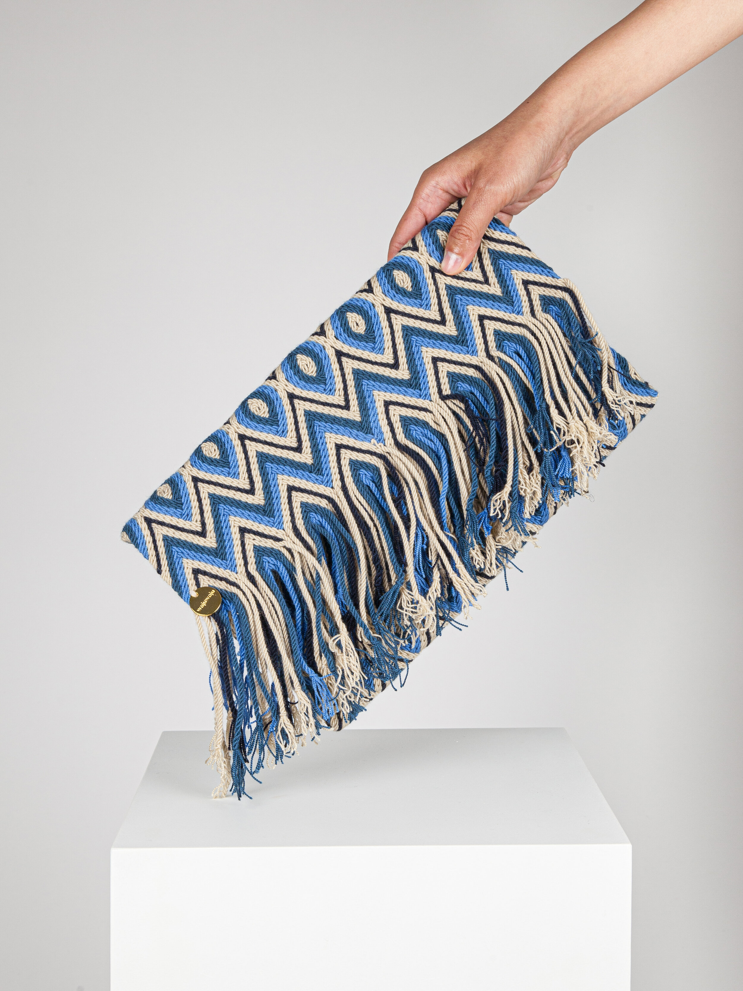 WAYUU CLUTCH - BLUE ZIGZAG