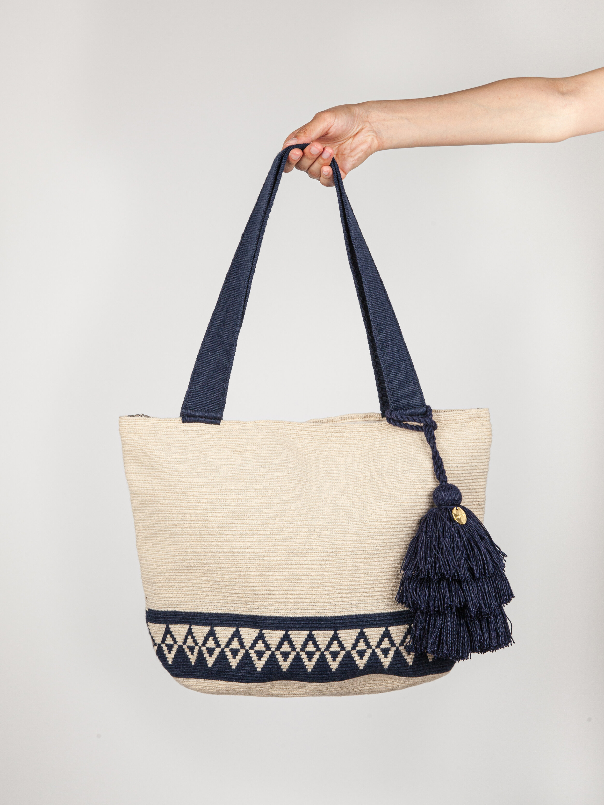 WAYUU TOTE BAG - BLACK 