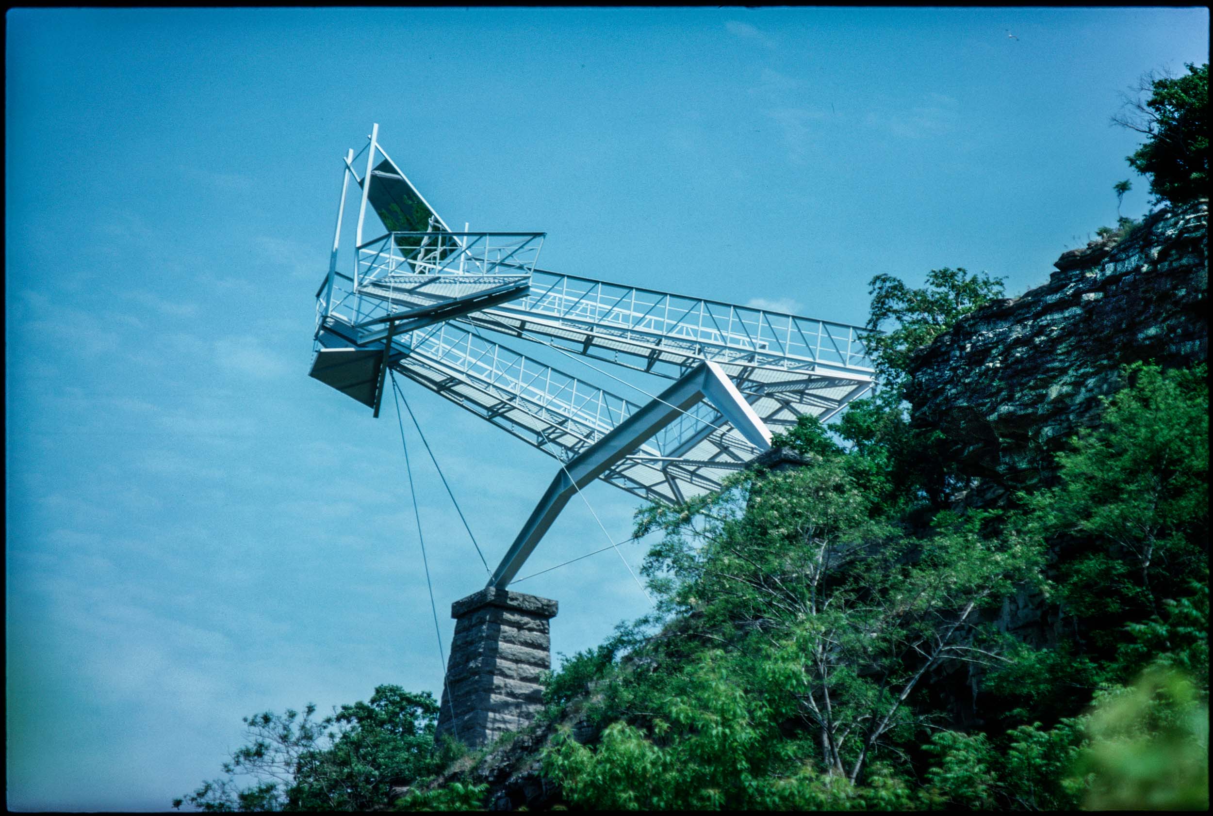 OM Website_Work_Omega 12_Final.jpg