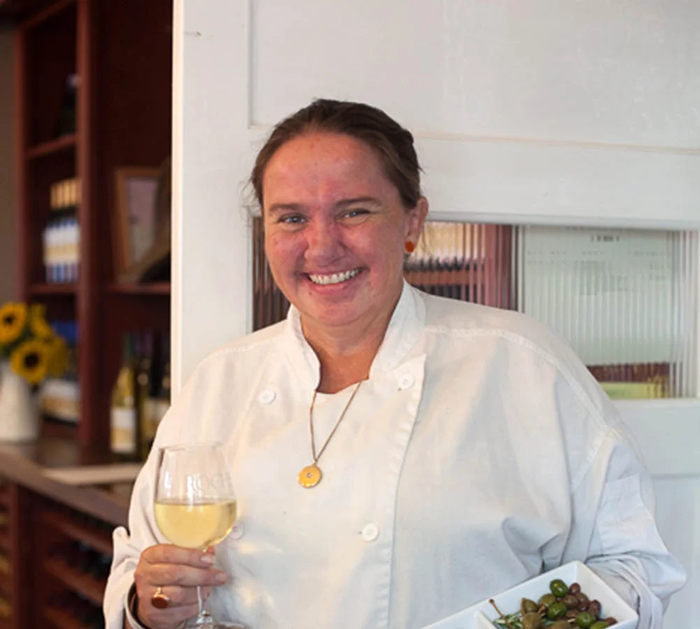 Mara Roche - Partner / Cook