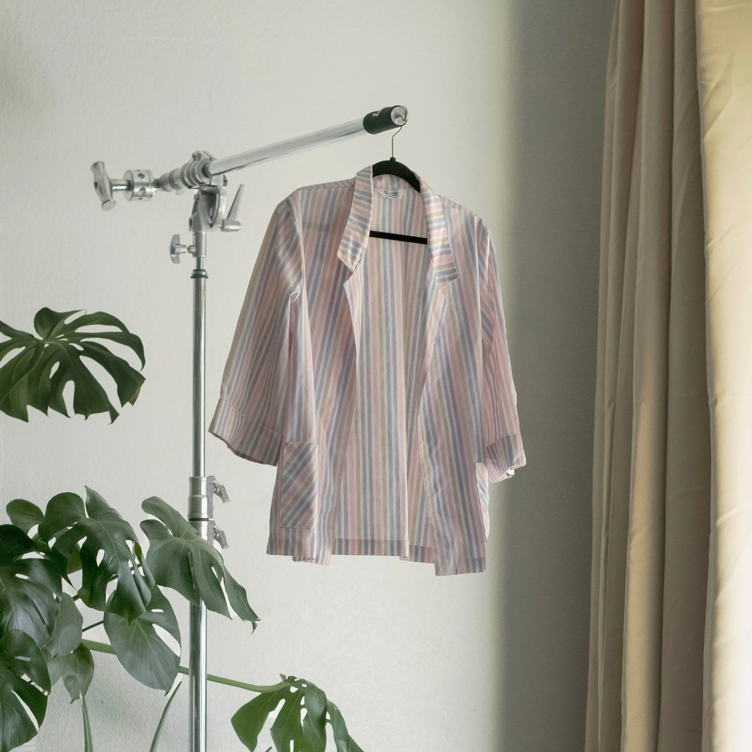 FA8DC90A-56A1-412D-9FFD-B381D815A7E8