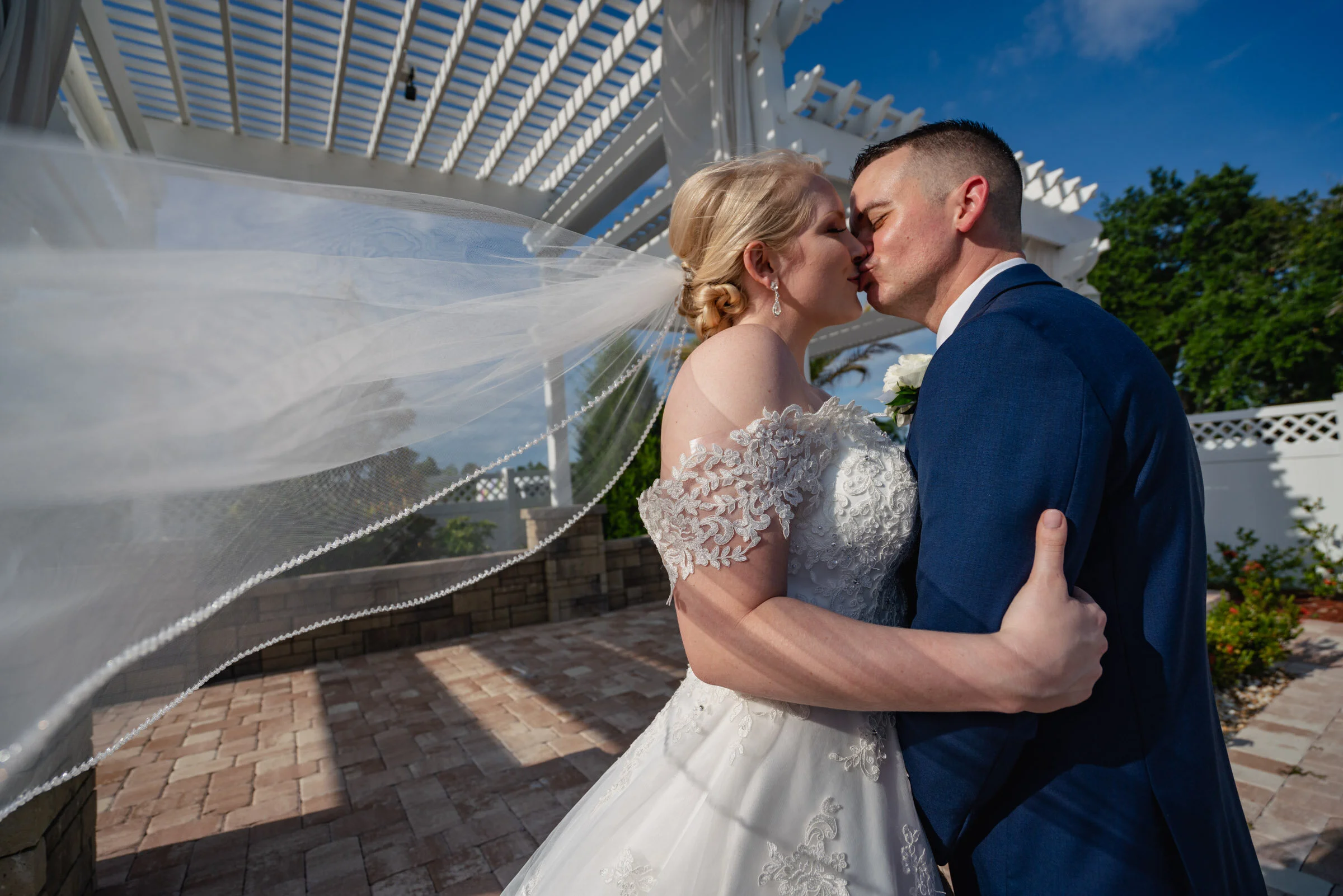  Any size bridal veil can make for a great portrait 