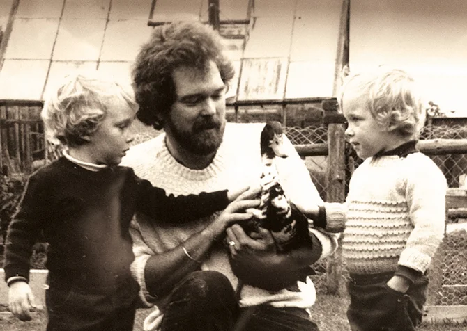IN_MEMORIAM_dudensing_peter_family.jpg