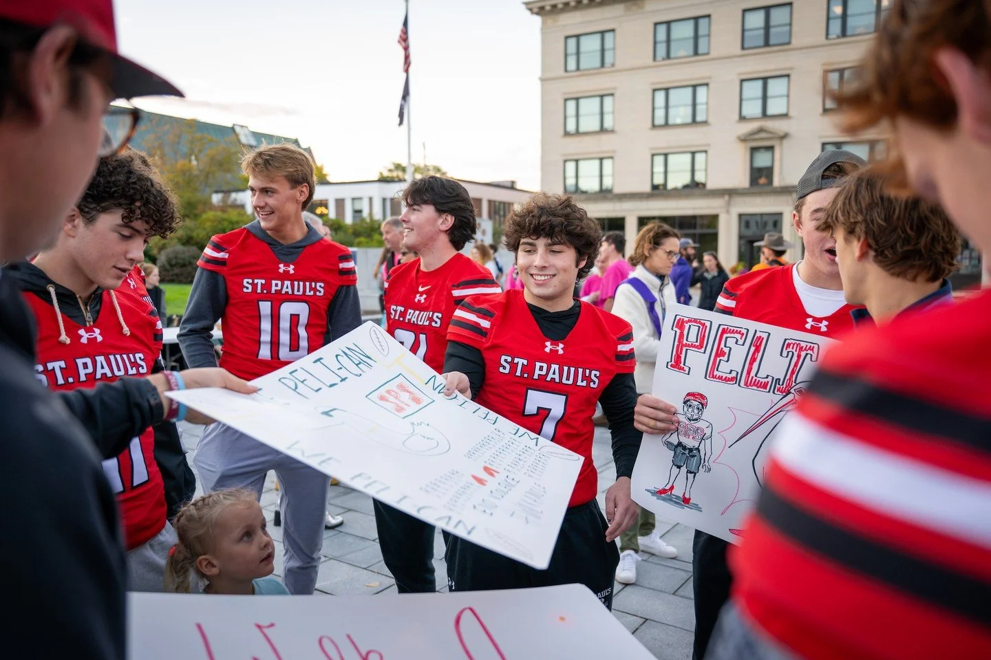 Step by step, sign by sign, SPS students joined the march down Concord's Main Street for Thrive Survivor Support Center&rsquo;s annual &lsquo;Walk a Mile in Their Shoes.&rsquo; 💜

Led by members of the varsity football team, the Pelicans in Pumps br