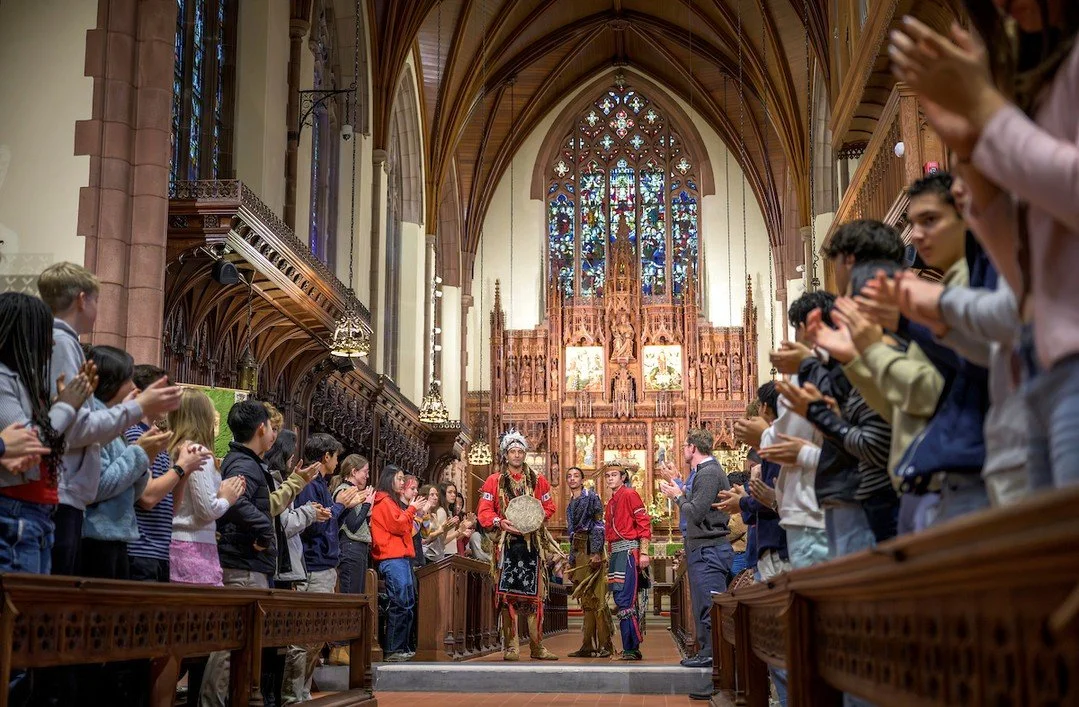 Today, we were honored to welcome the Red Hawk Singers and Dancers to both Chapel and Raffini Commons as part of our observance of Indigenous Peoples Heritage Month.
 
Led by Cheenulka Pocknett, the multigenerational Wampanoag group from Mashpee, Mas