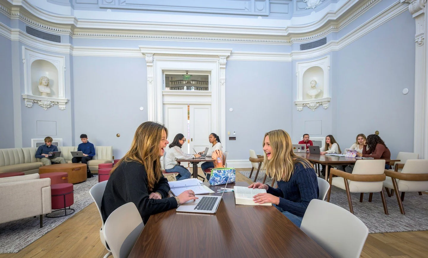 The latest edition of Alumni Horae is hot off the presses!
 
In this issue: Explore the renewed Sheldon Library as it turns 125, learn how Kiril Sokoloff &rsquo;65 is inspiring student-led service with his philanthropic support, head to the fire line