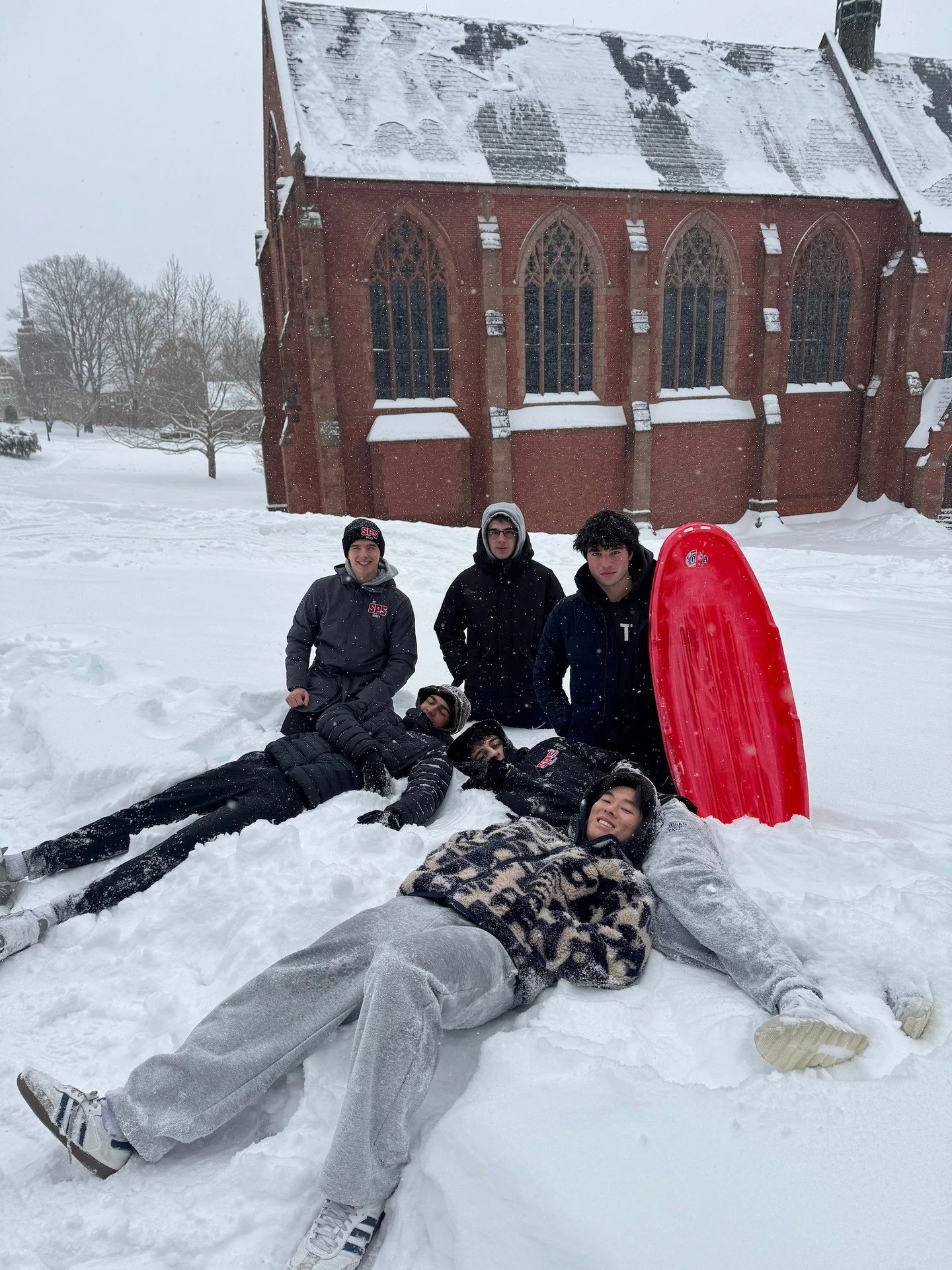 A snow day at SPS you say?  The winter storm that brought heavy snow and frigid temperatures across much of the U.S. over the weekend also brought a rare treat for students yesterday: a day off from classes. A big thank you to student Communication A