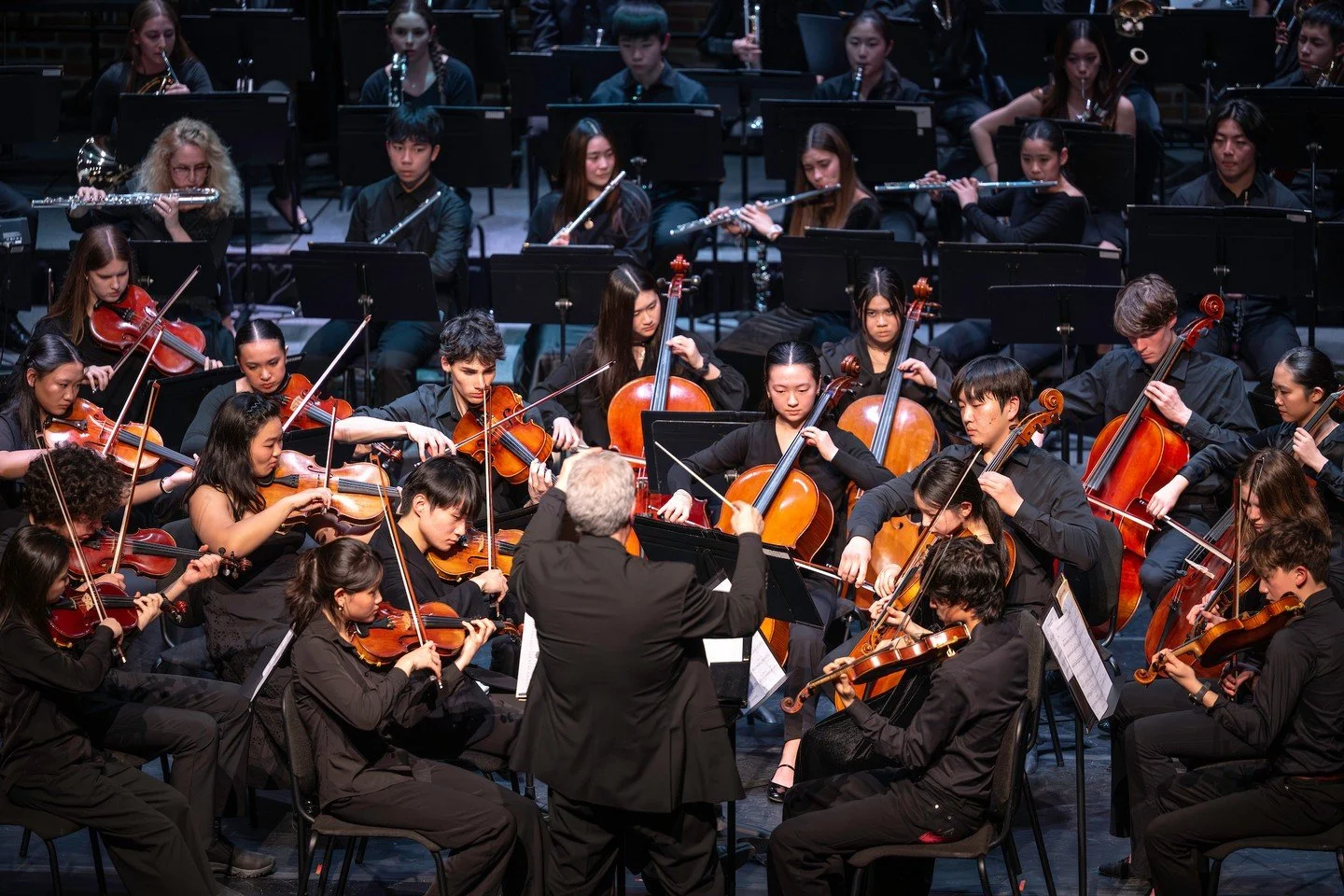 As the curtain falls on Winter Term, we&rsquo;re celebrating student performances that ended the season on a high note! 🎶
 
From the SPS Orchestra filling Memorial Hall with beautiful music during last week&rsquo;s Winter Concert to the @spsballet c