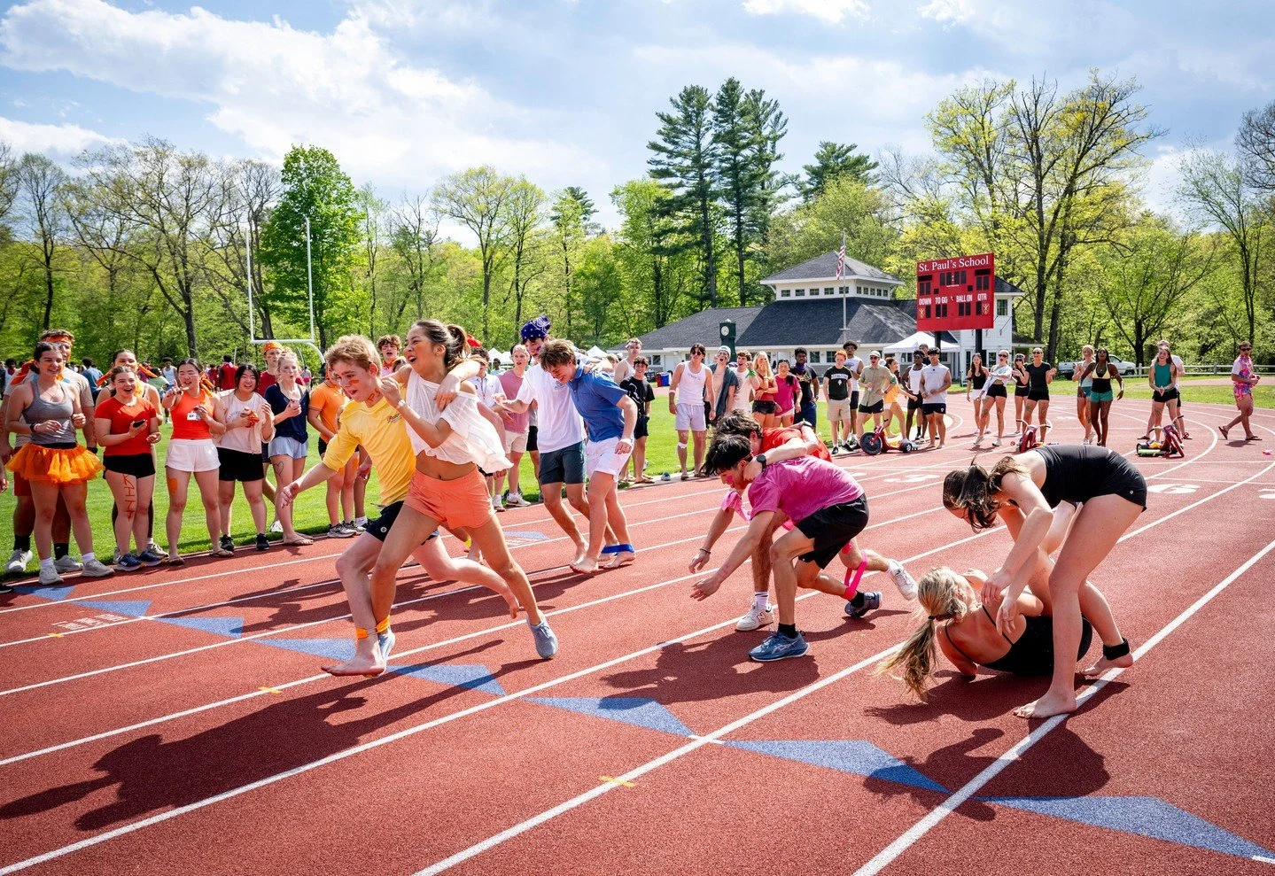 Friendly competition, house pride, and bragging rights were on the line during Field Day!

On Sunday, the SPS student body took to Guzzo Family Field for an afternoon of tricycle races, egg tosses, tug-of-war, a watermelon-eating contest, and a fierc