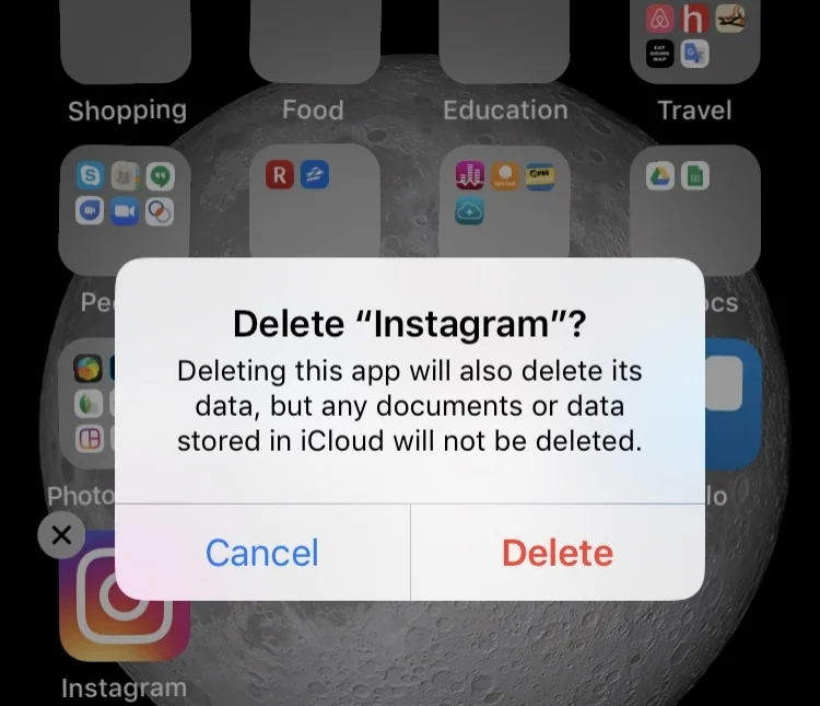 deleting_instagram_feminest.jpeg