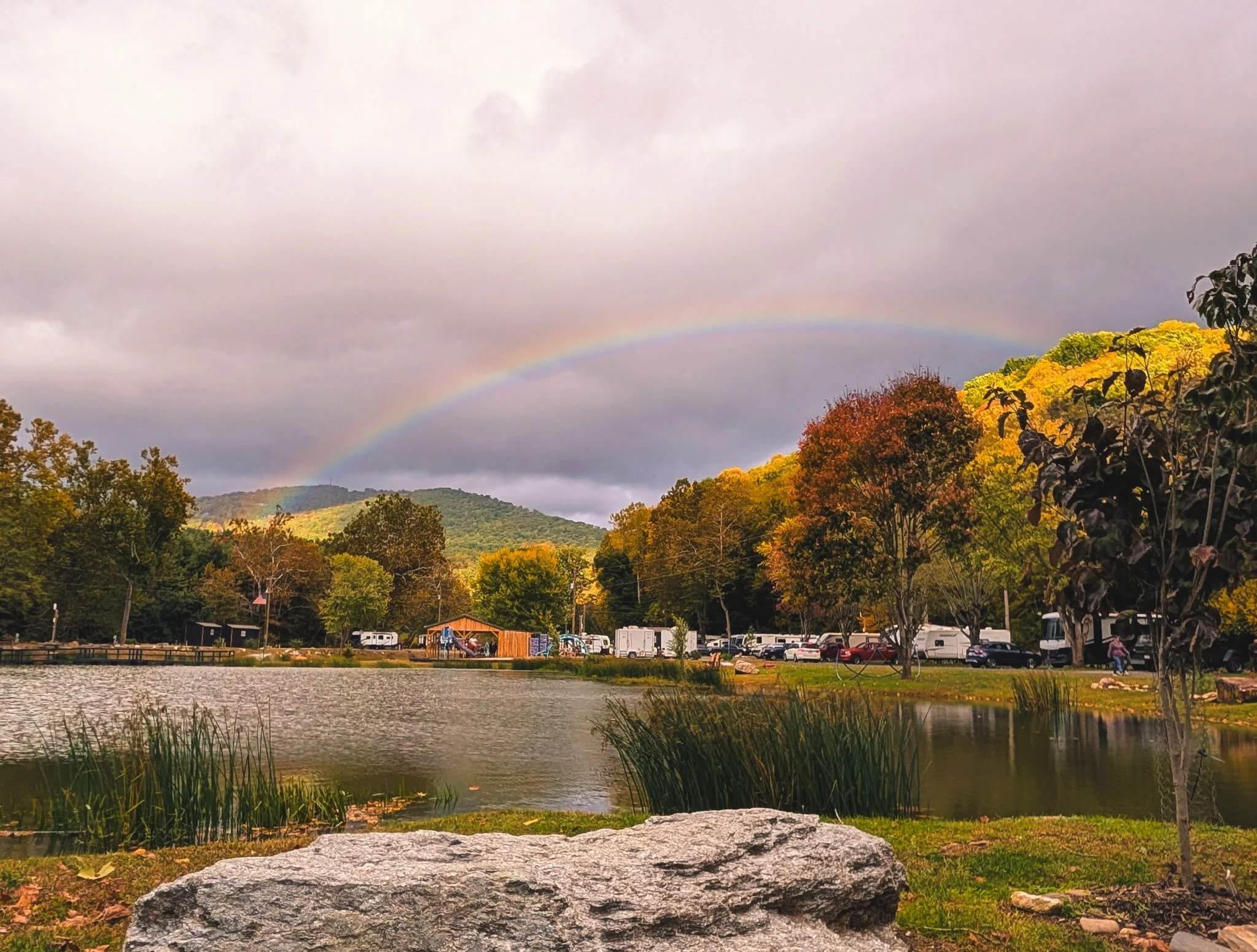 This beauty popped out yesterday evening &amp; it just made my day! 🥹🌈 thank you Jessica for capturing this! #GodsPromise