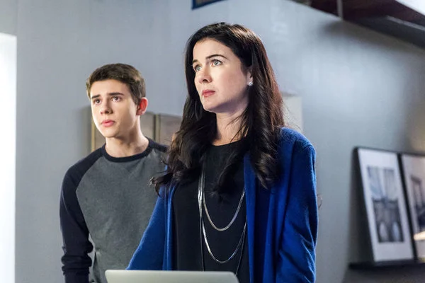 Gabrielle Miller- Good Witch Season 1